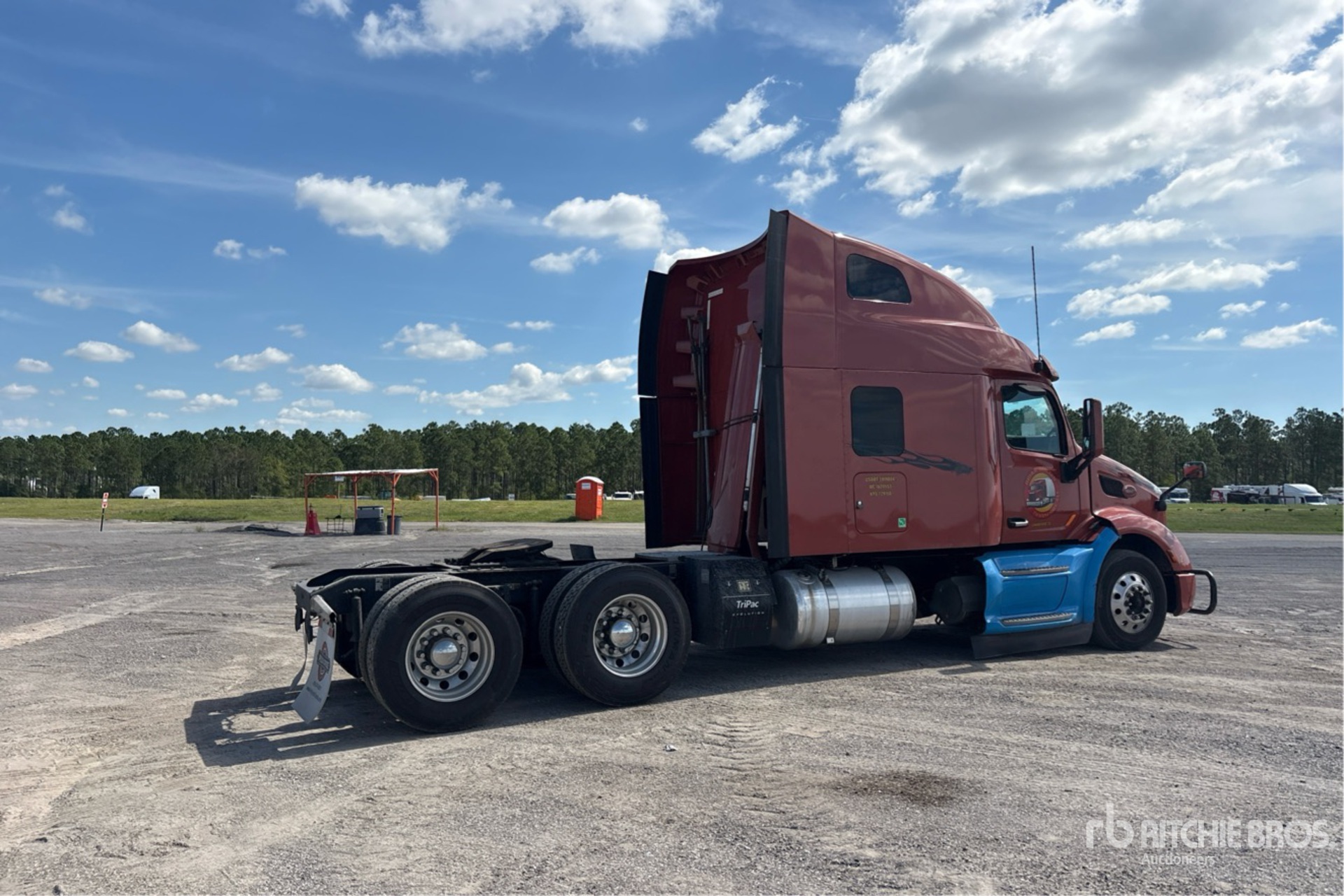2021 Peterbilt 579