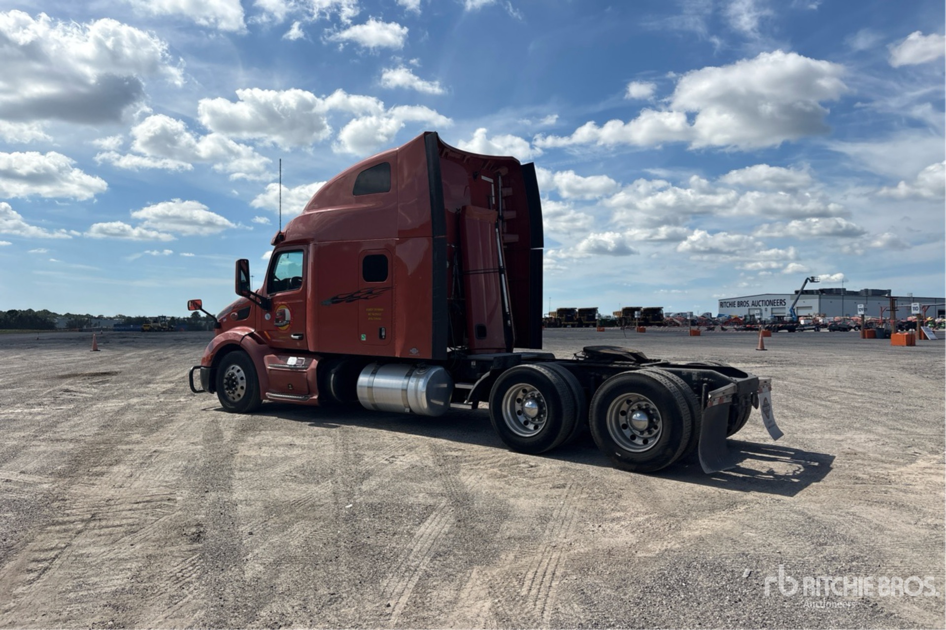 2021 Peterbilt 579