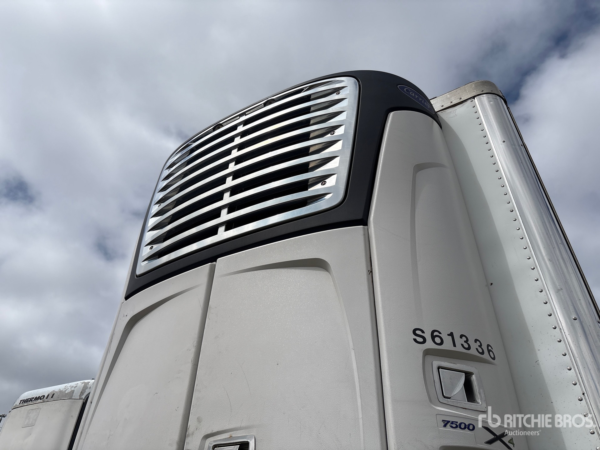 2016 Utility 53 FT T/A