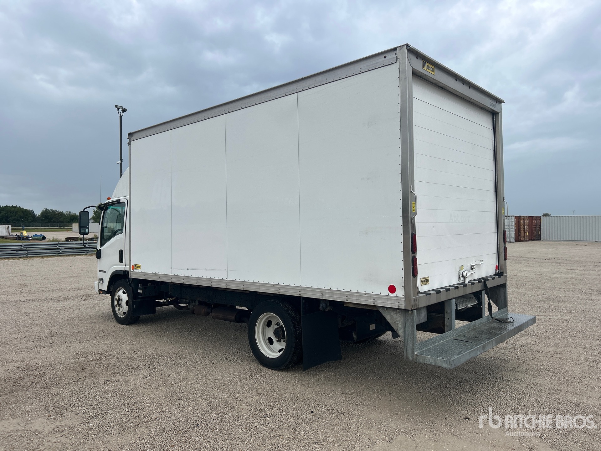 2020 Isuzu NPR HD