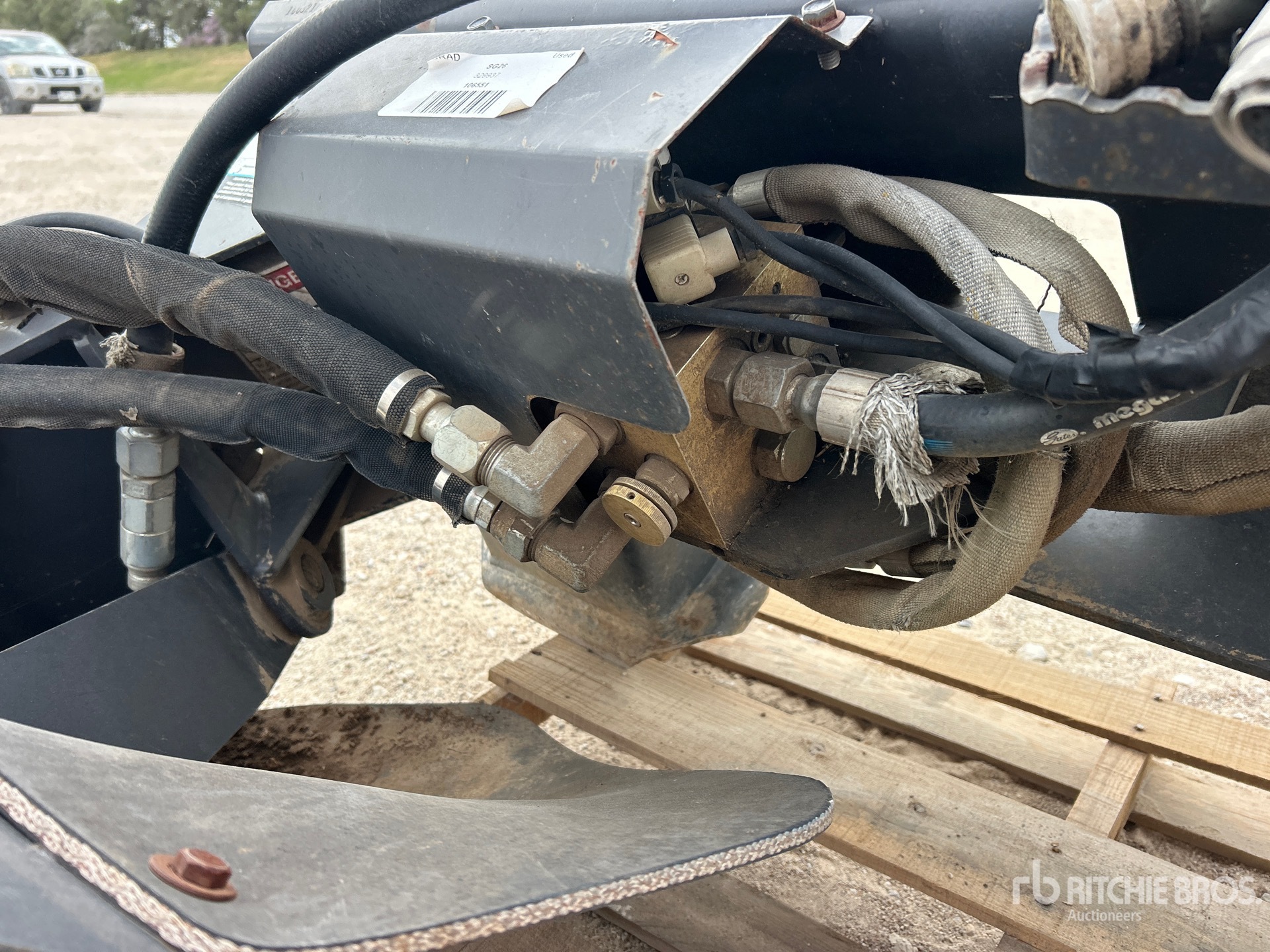 Bradco SG26