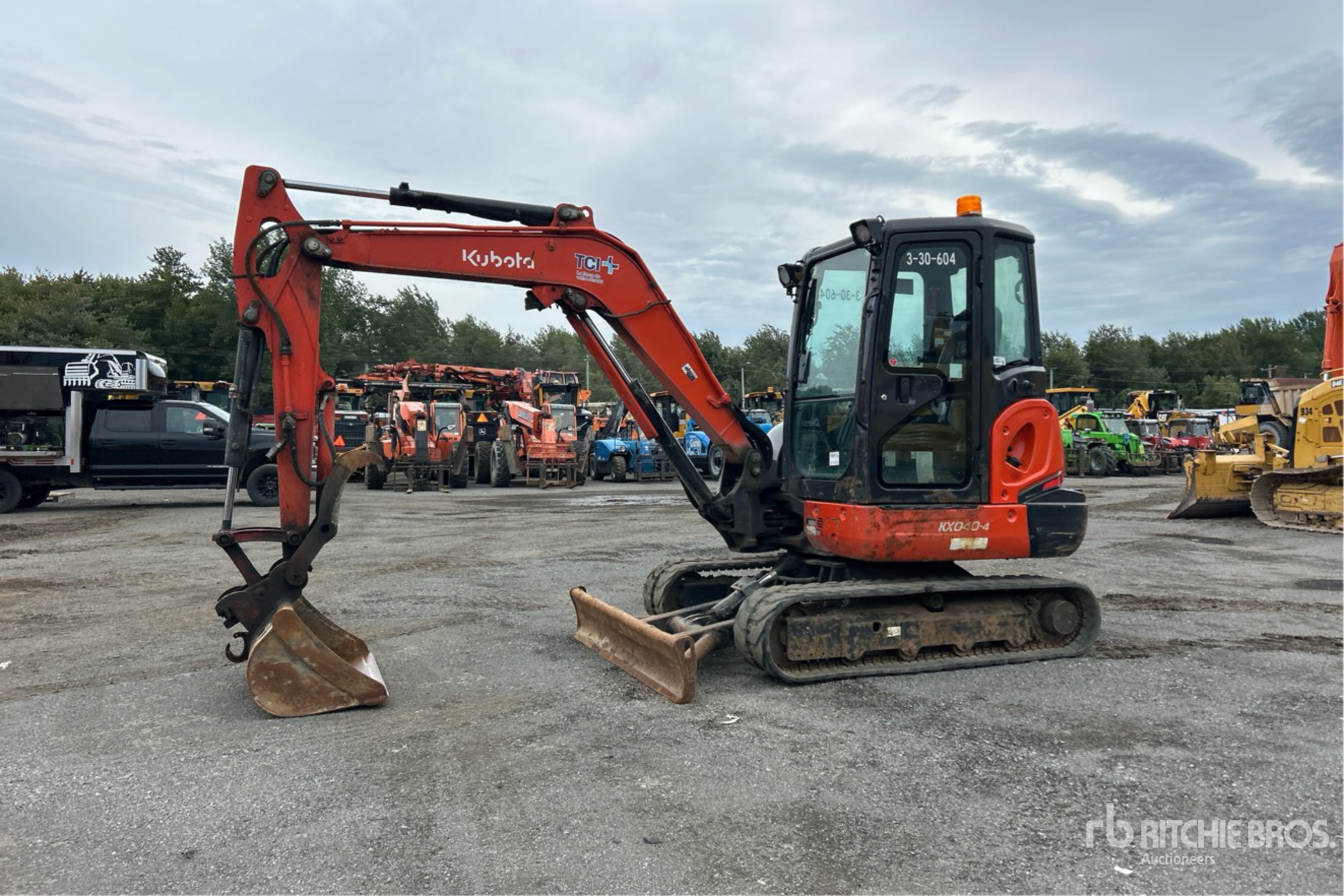 2015 Kubota KX040-4