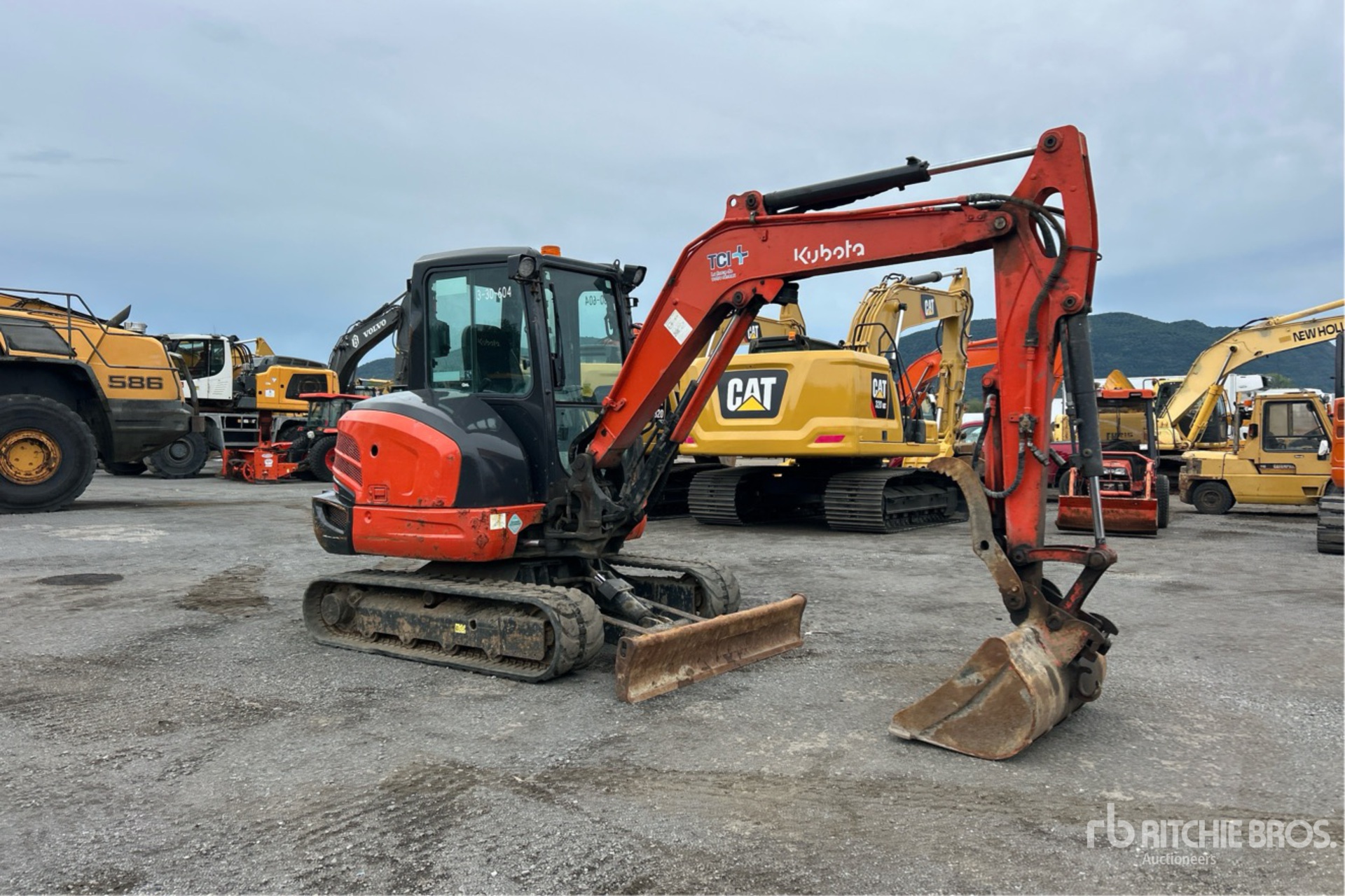 2015 Kubota KX040-4