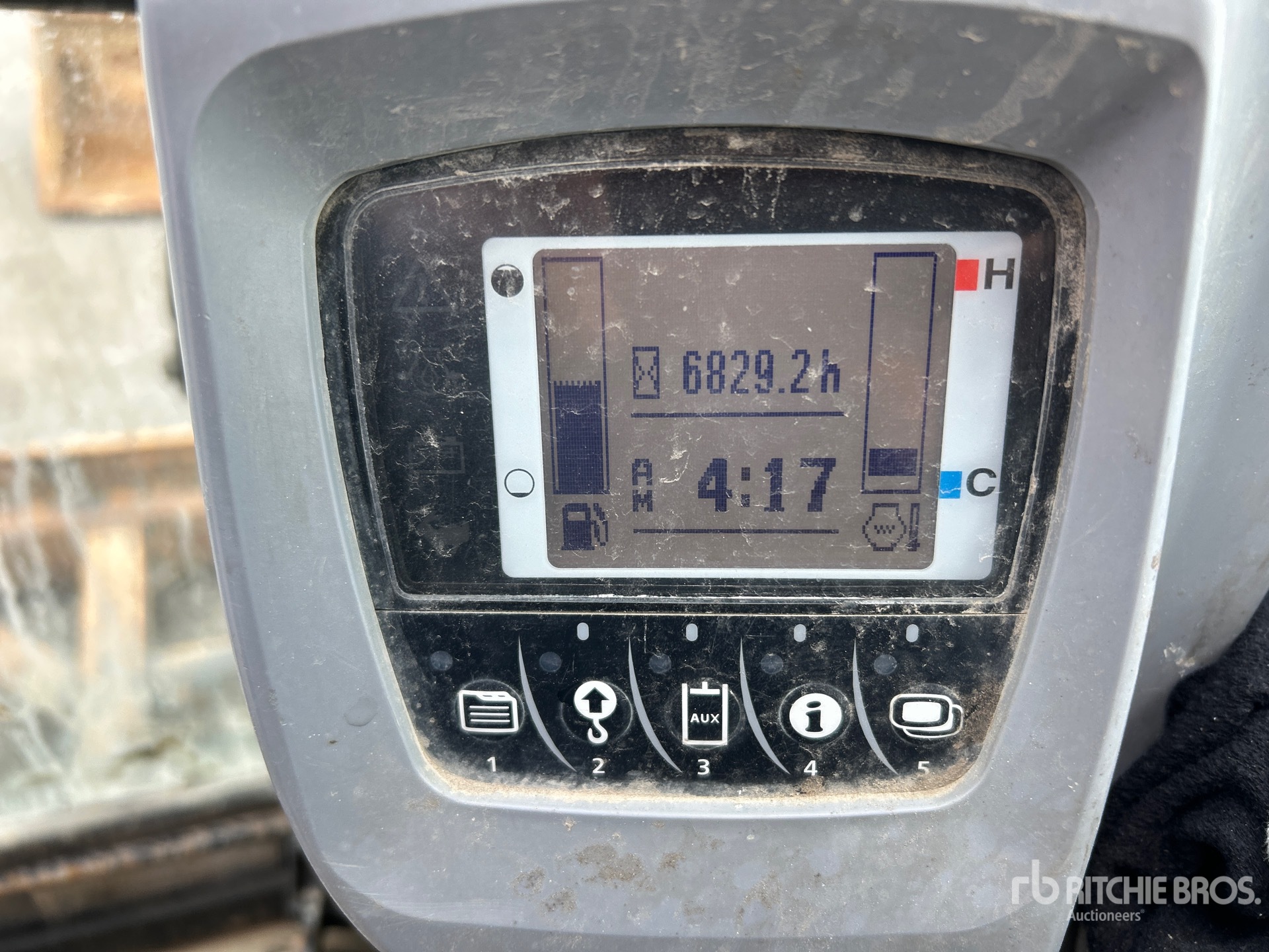 2015 Kubota KX040-4