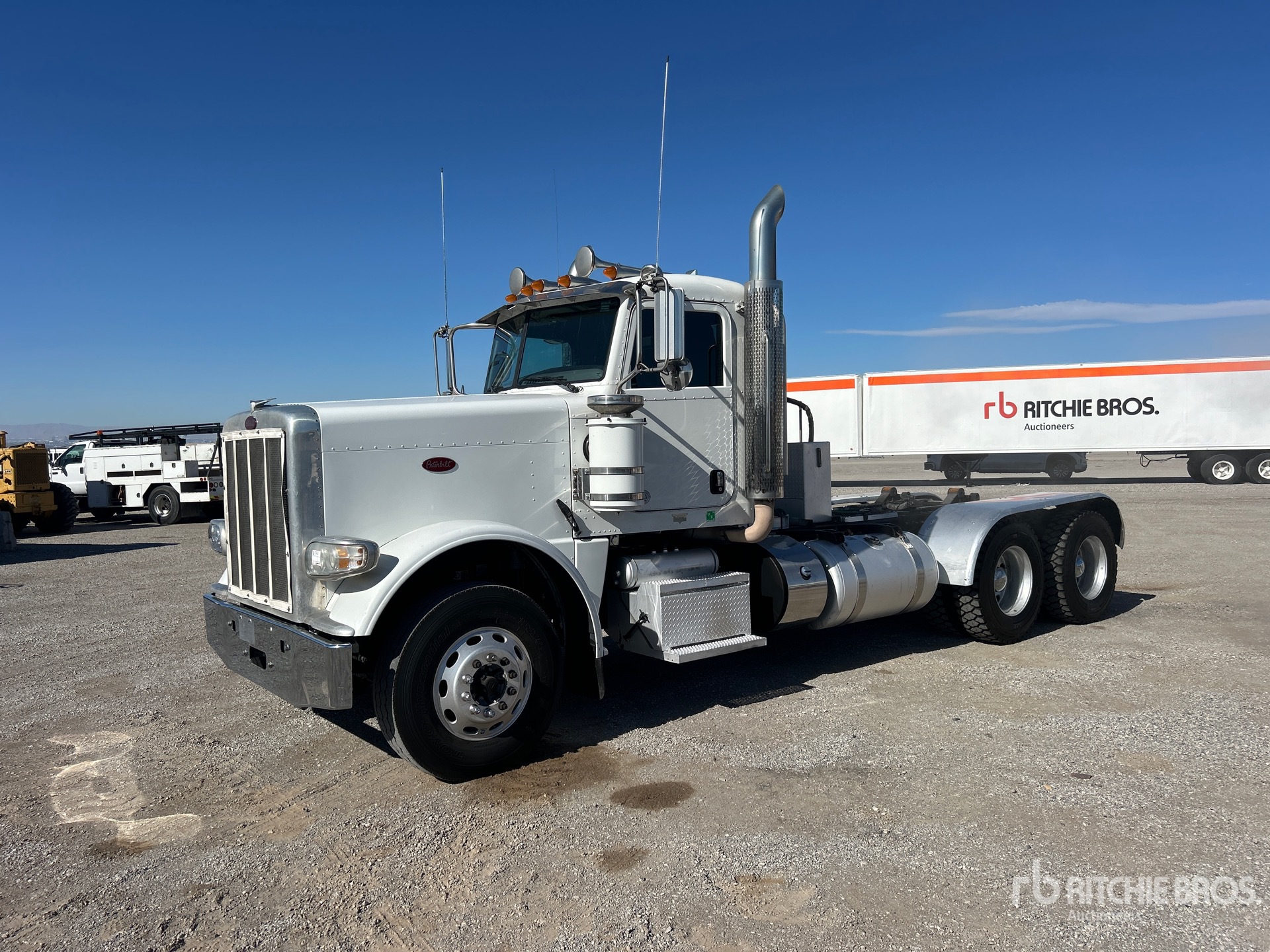 2017 Peterbilt 389