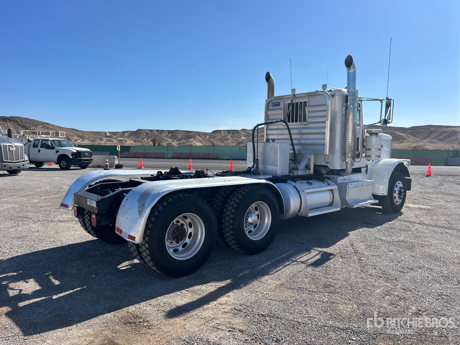 2017 Peterbilt 389