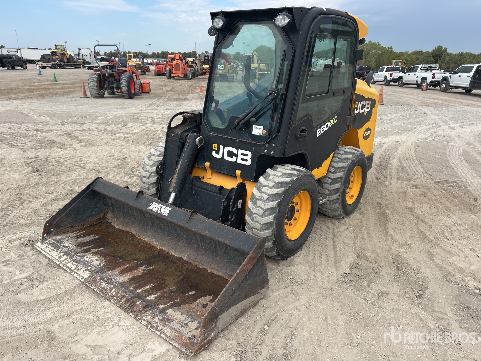 2011 JCB 260
