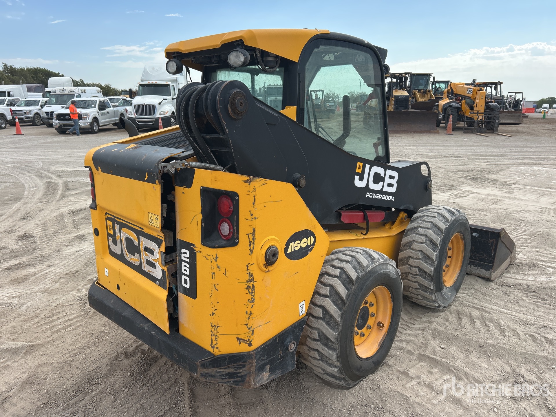 2011 JCB 260