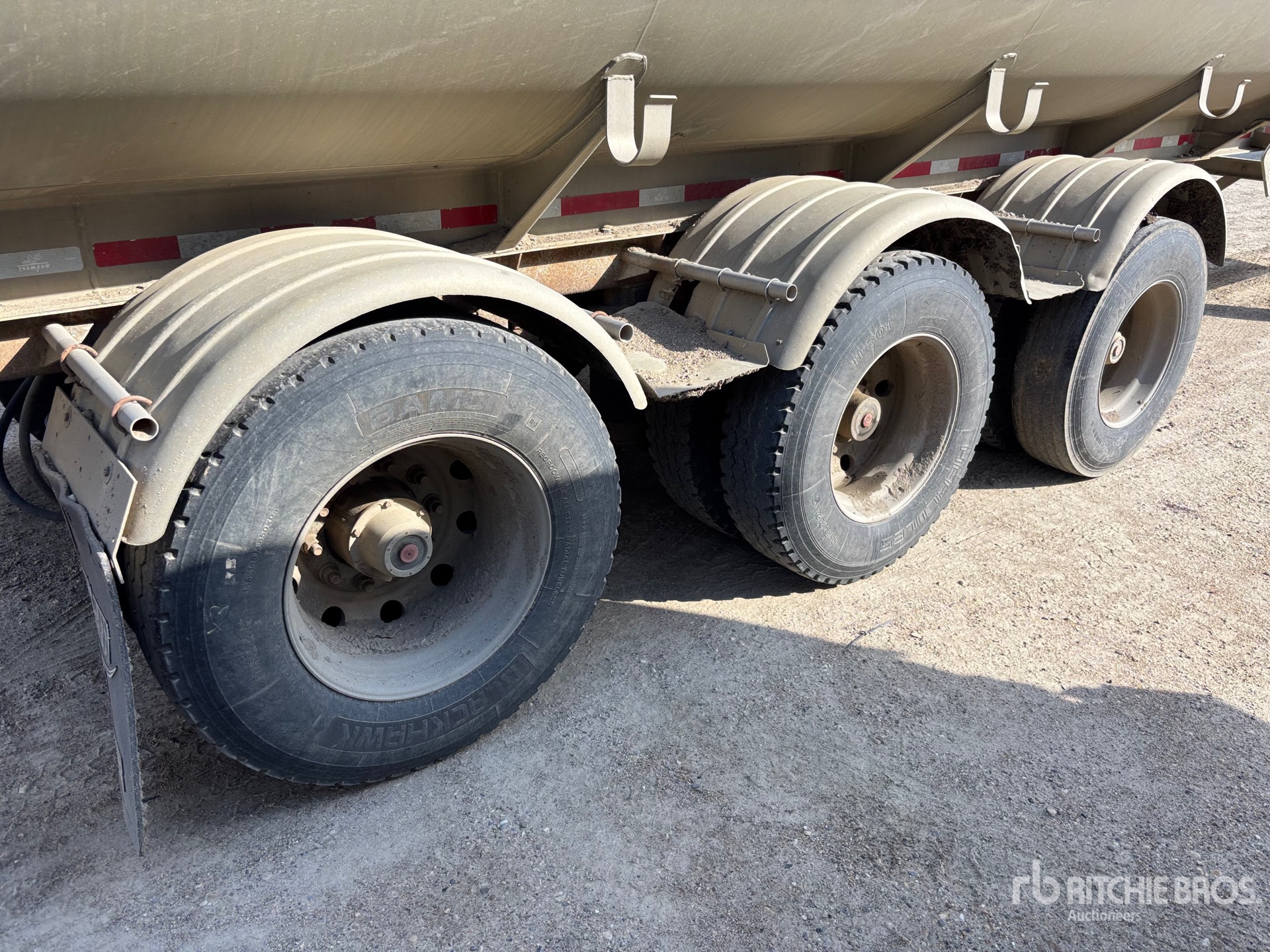 2013 Tremcar 38000 L TRI/A