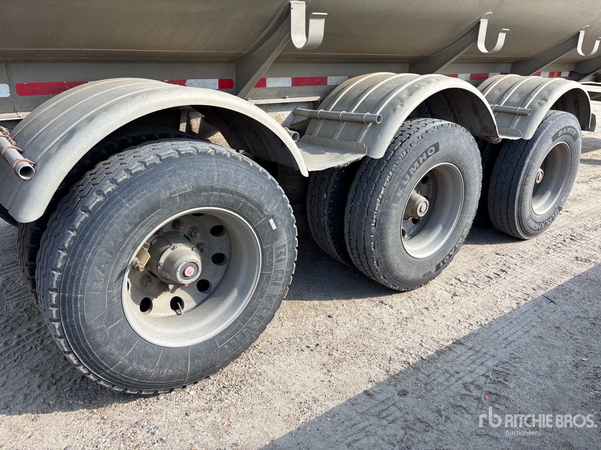 2013 Tremcar 38000 L TRI/A