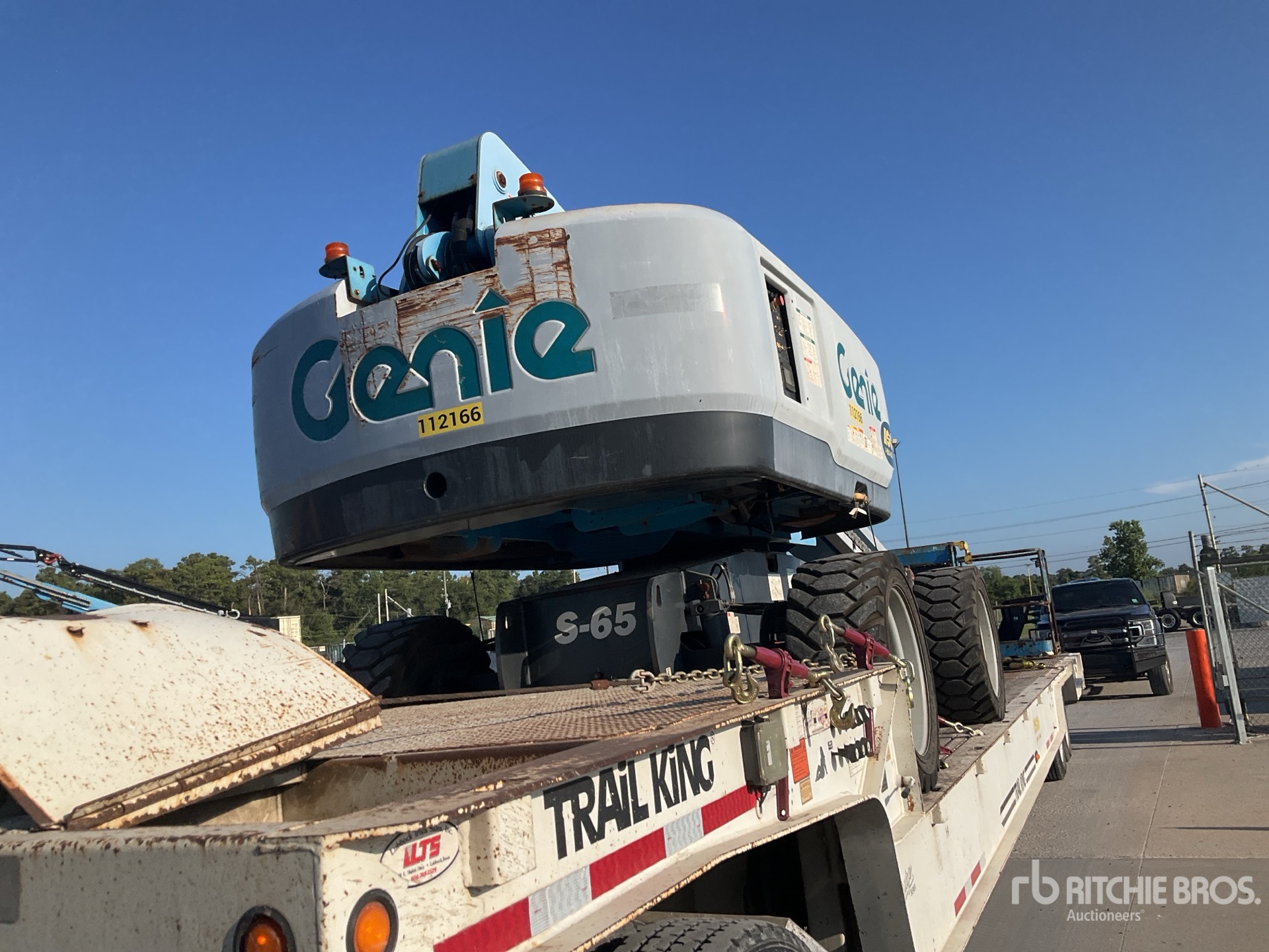 Photo of 2019 Genie S-65