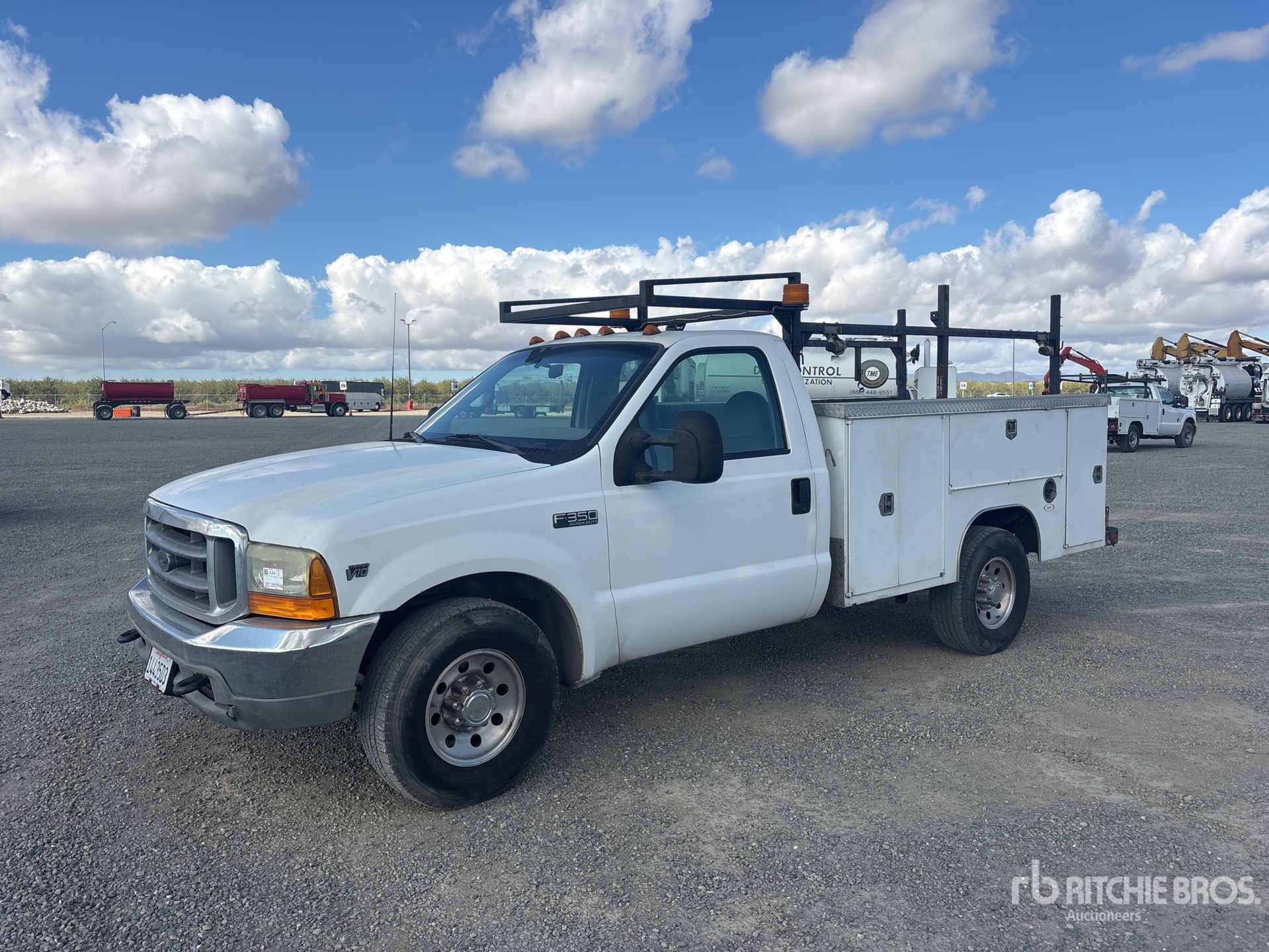 Photo of 2000 Ford F-350