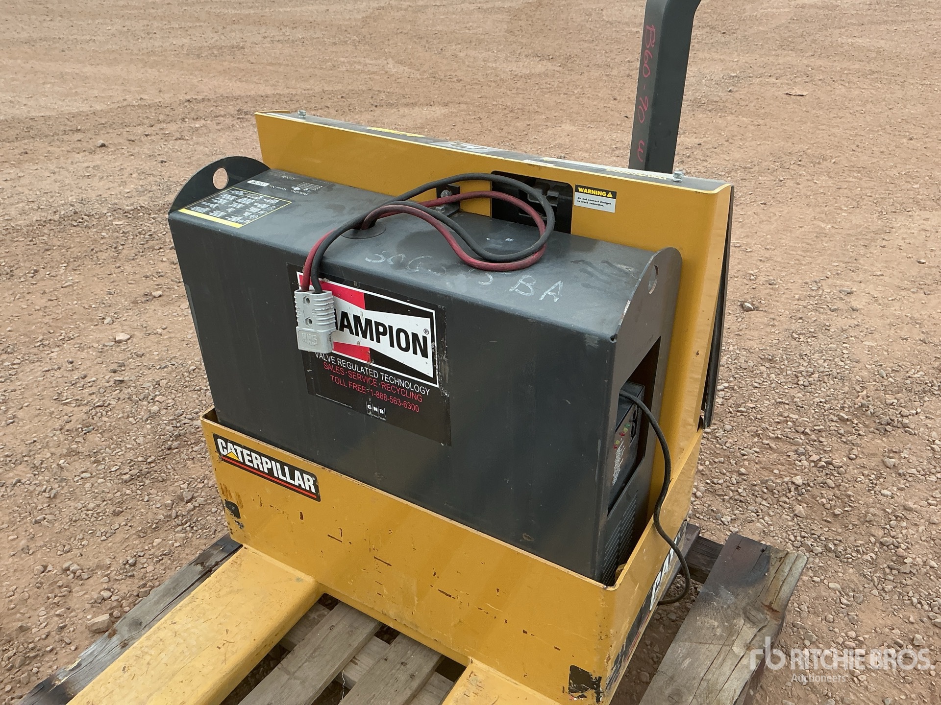 2004 Caterpillar NPP40