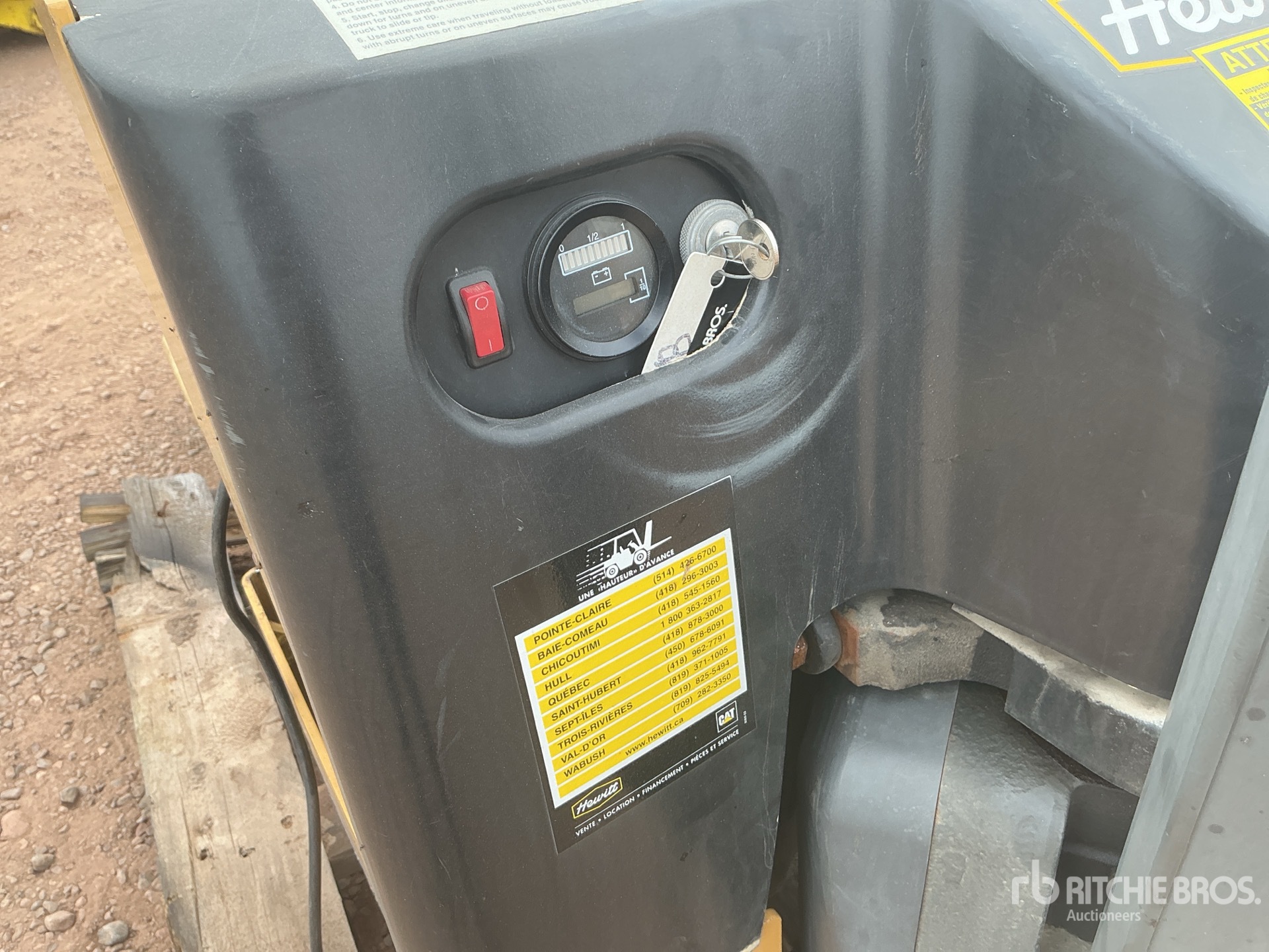 2004 Caterpillar NPP40