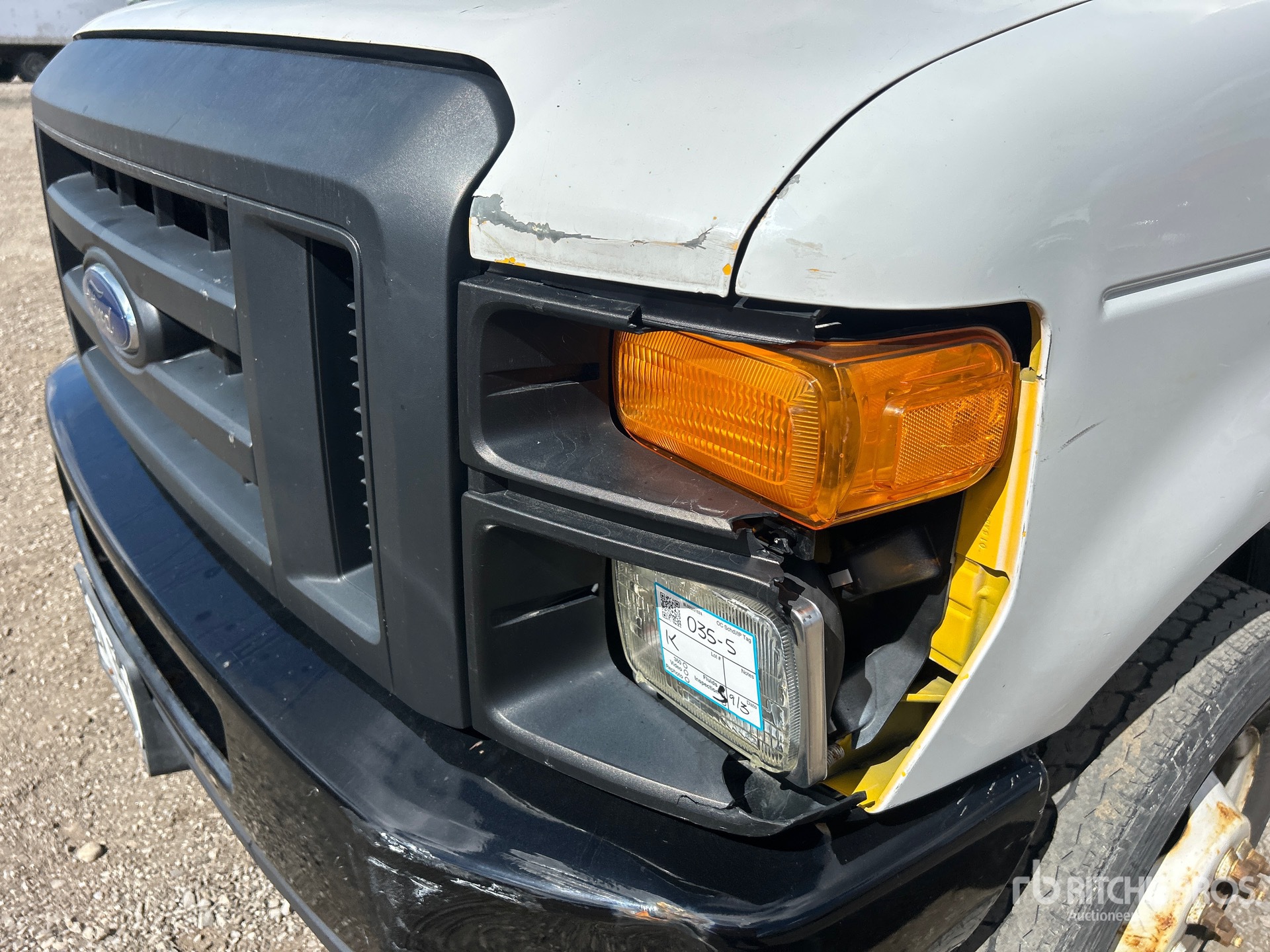 2017 Ford E450