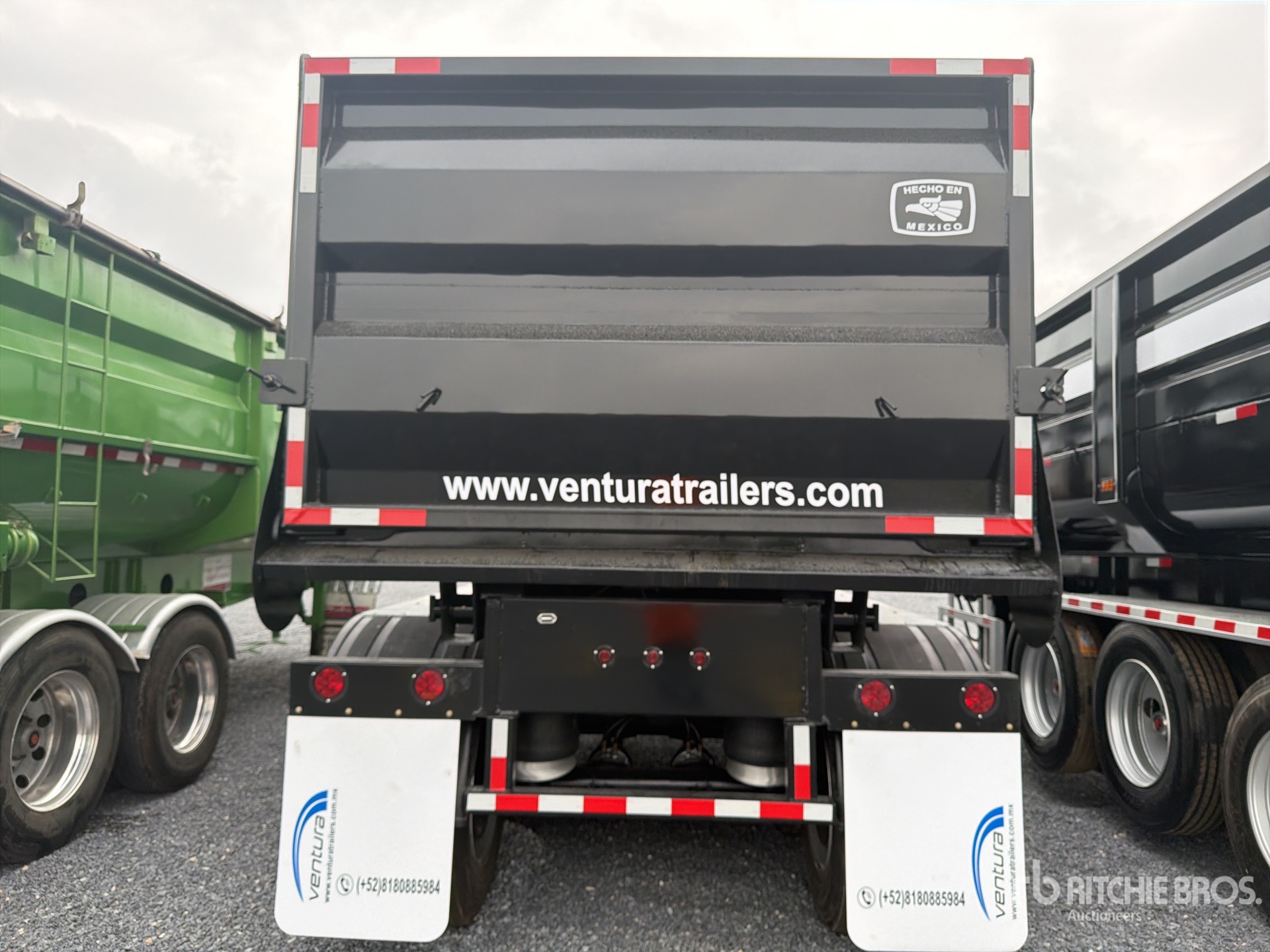 2027 Venturo 30 ft Tri/A Semirremolque de Vo ...