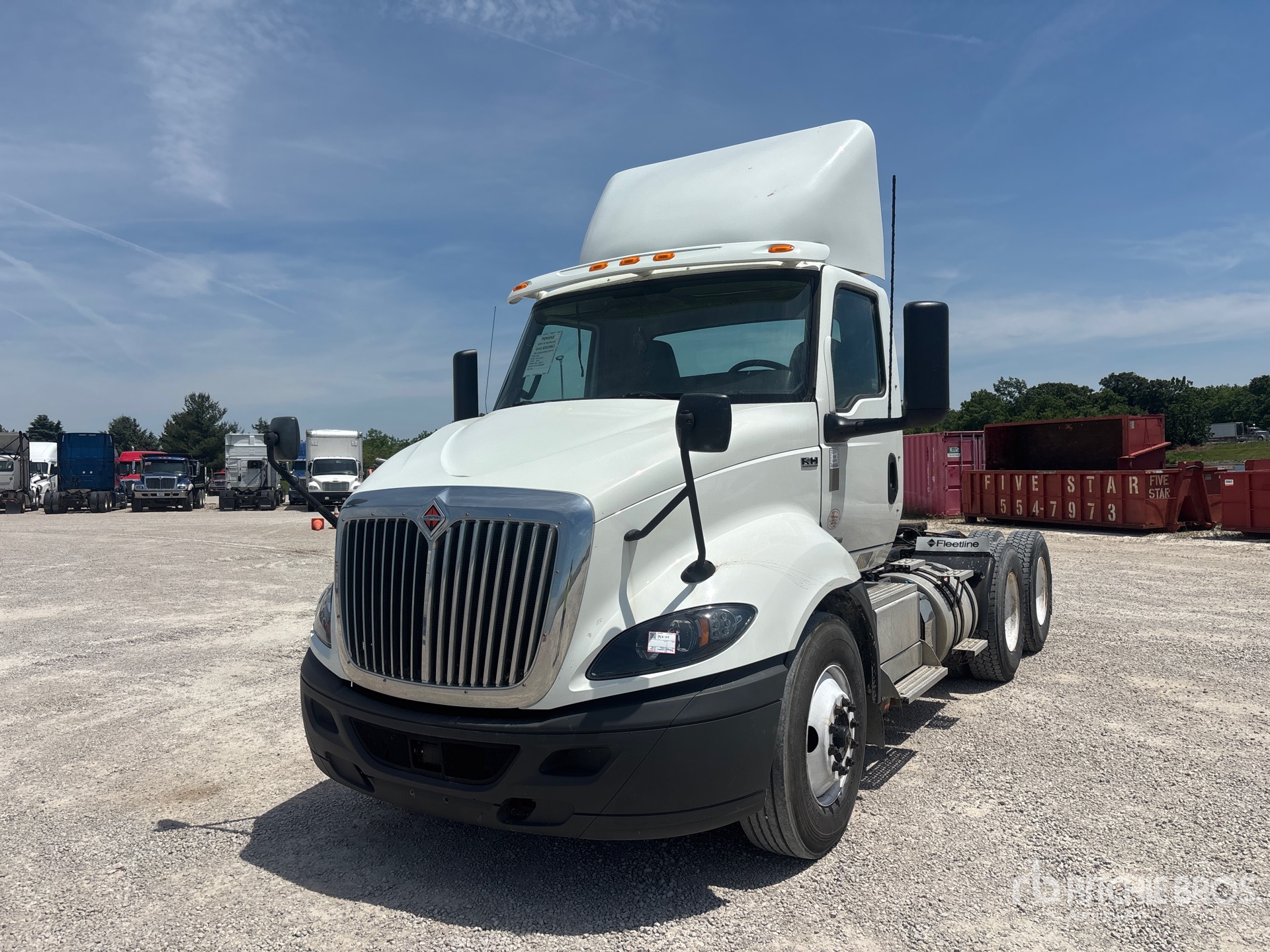 2020 International RH613