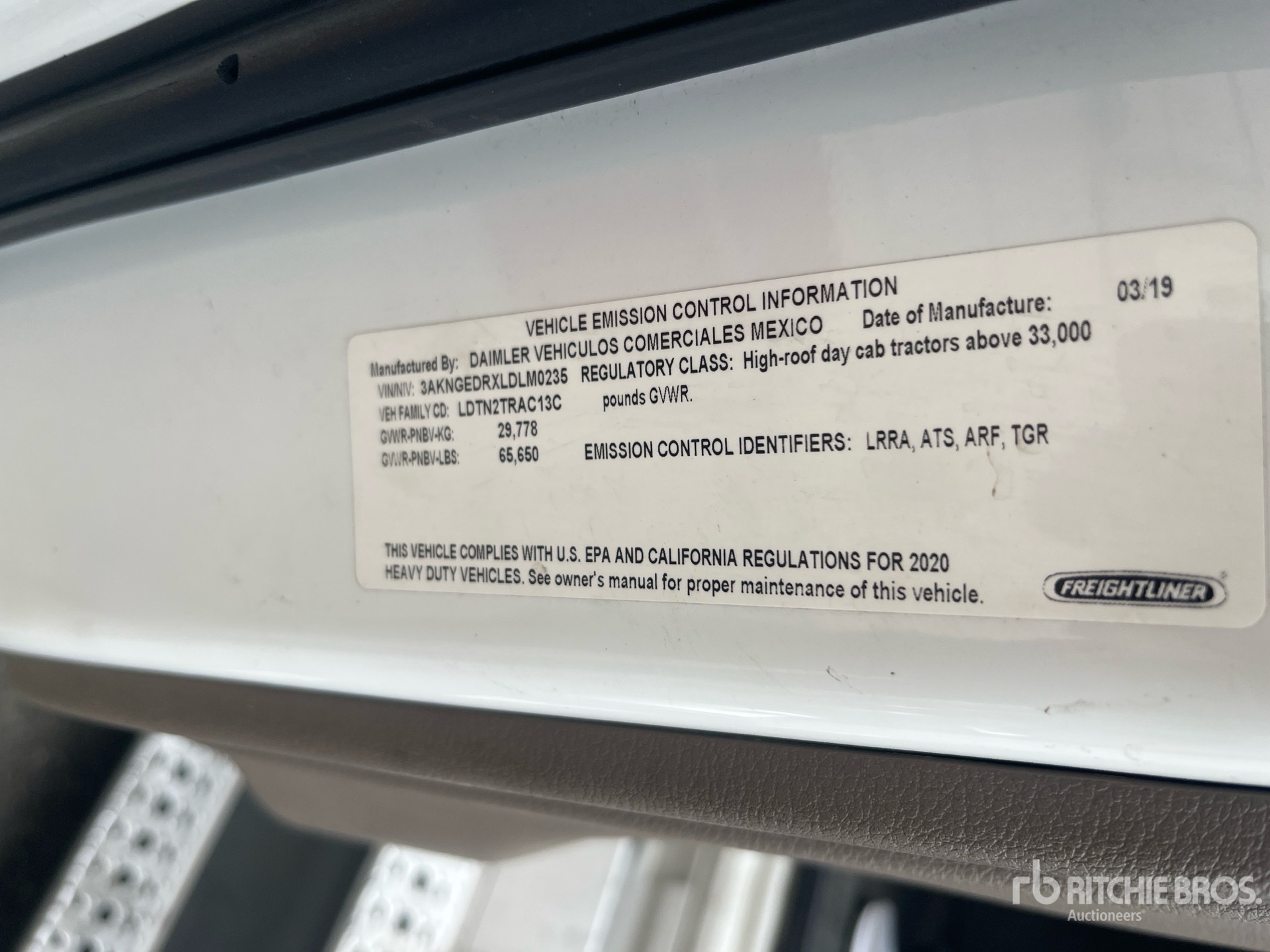2020 Freightliner CASCADIA 125