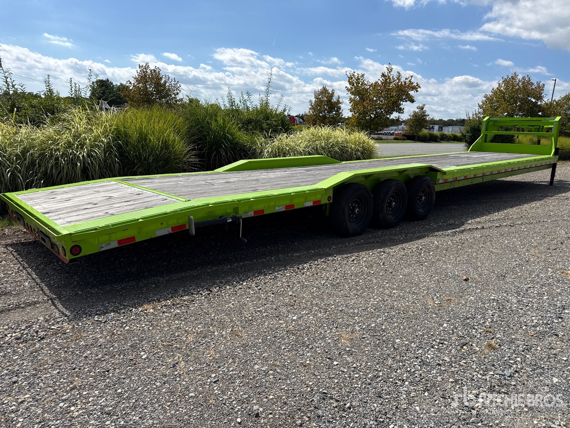 2024 Load Trail TRI/A GOOSENECK