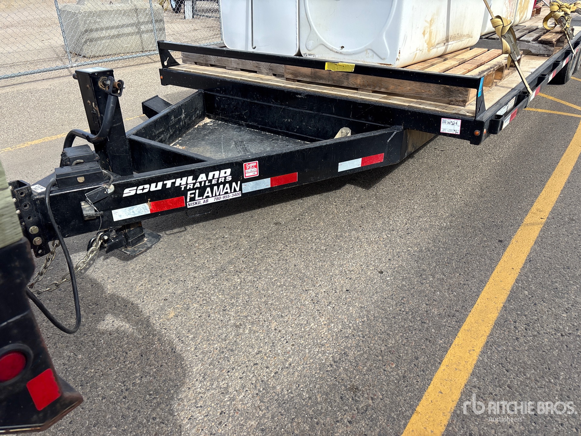 2025 Southland 25 ft Tri/A