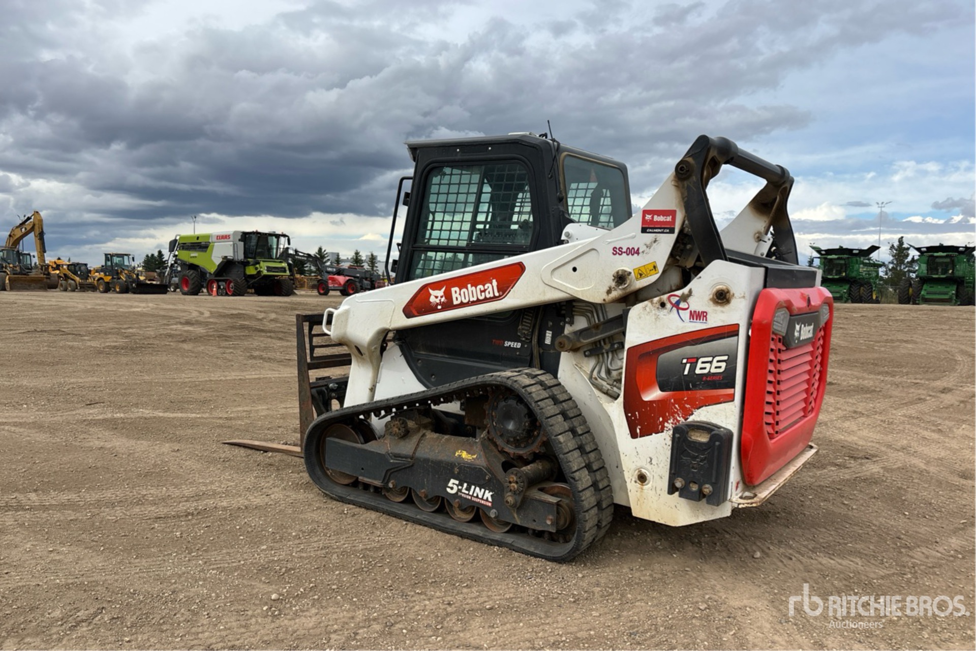 2024 Bobcat T66