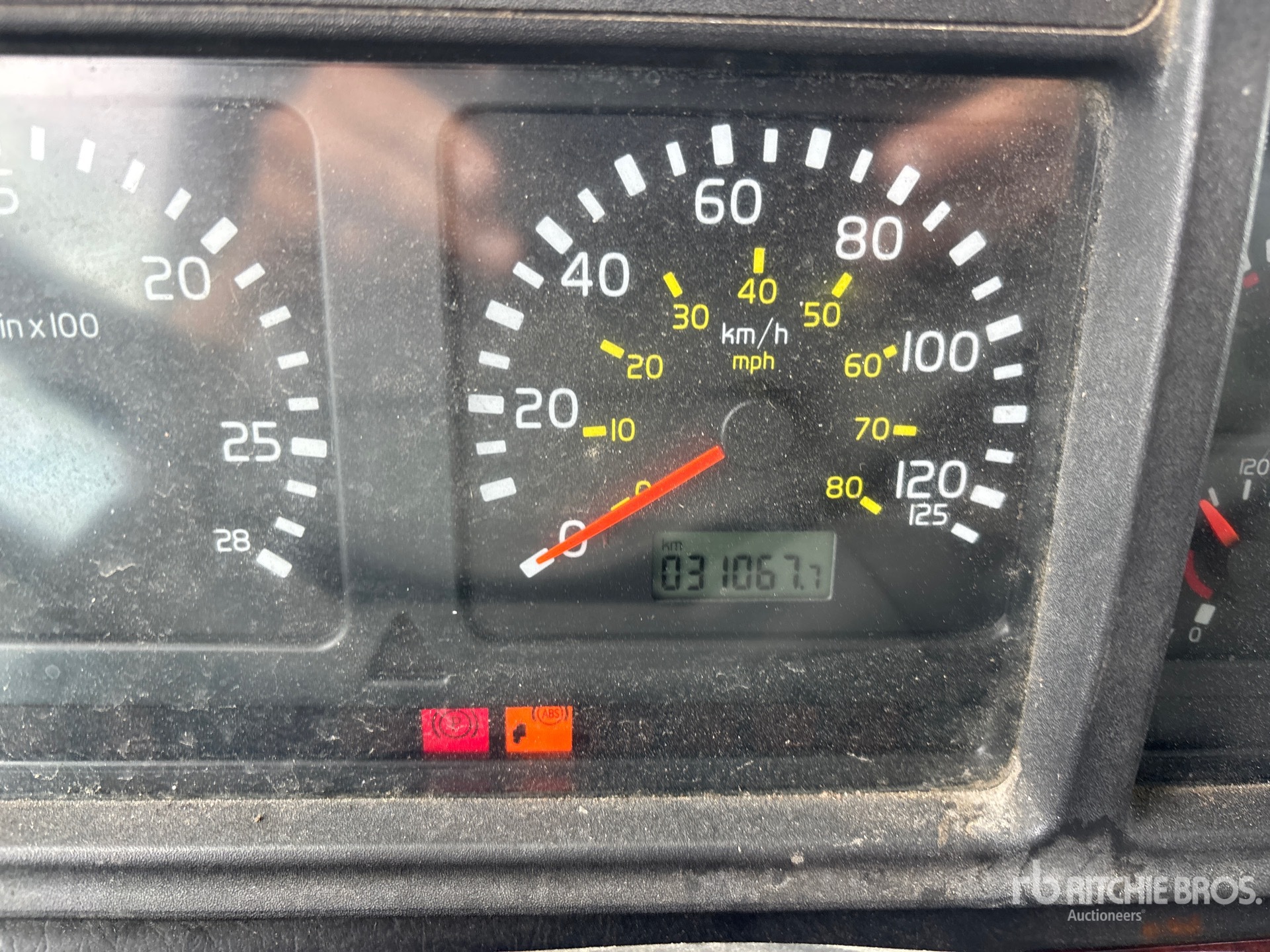 2002 Volvo VHD