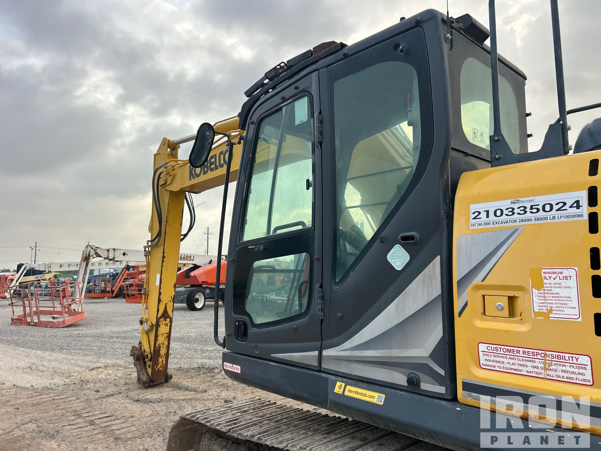 2021 Kobelco SK130LC-11