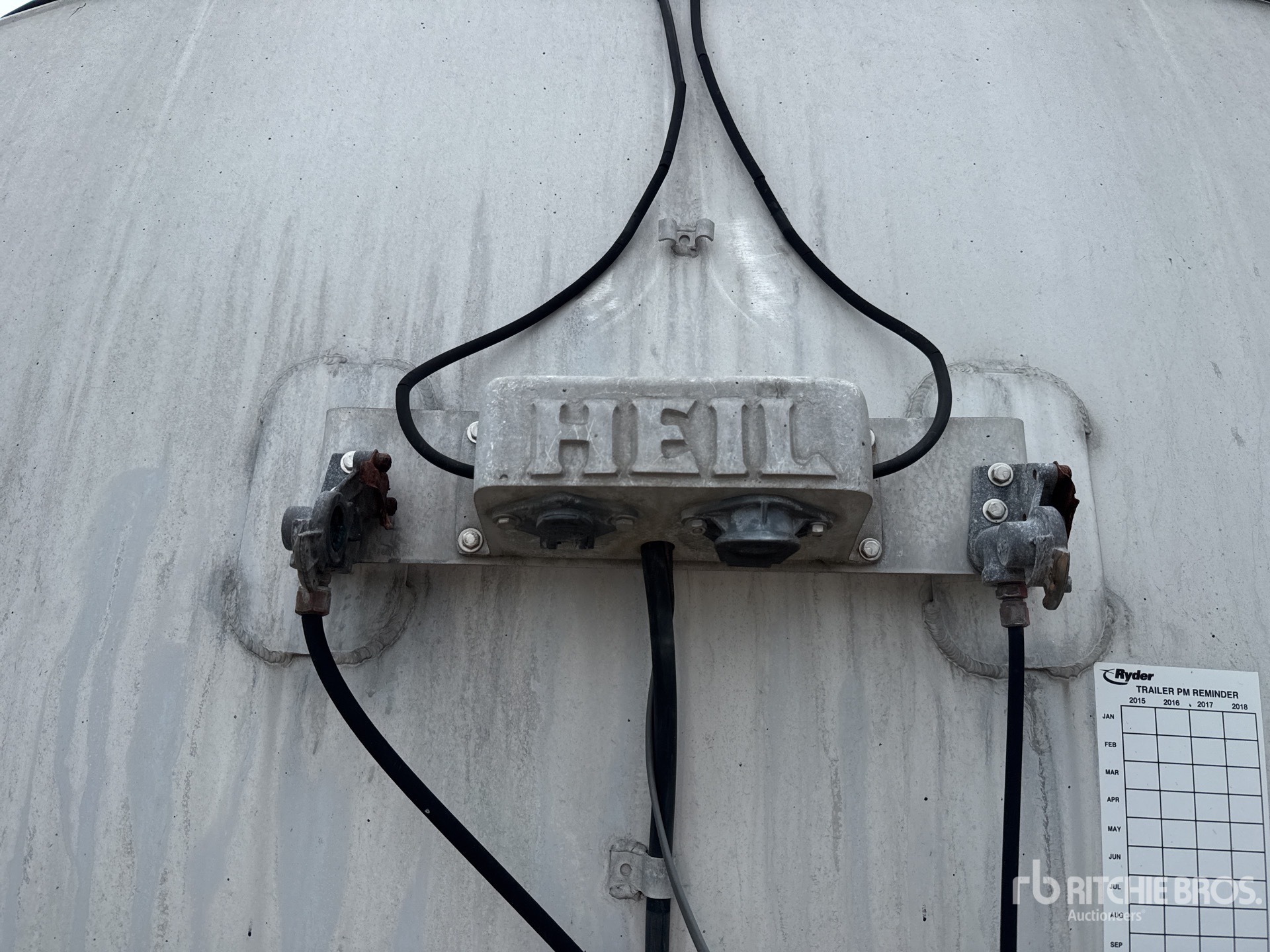 1981 Heil 8200 gal T/A