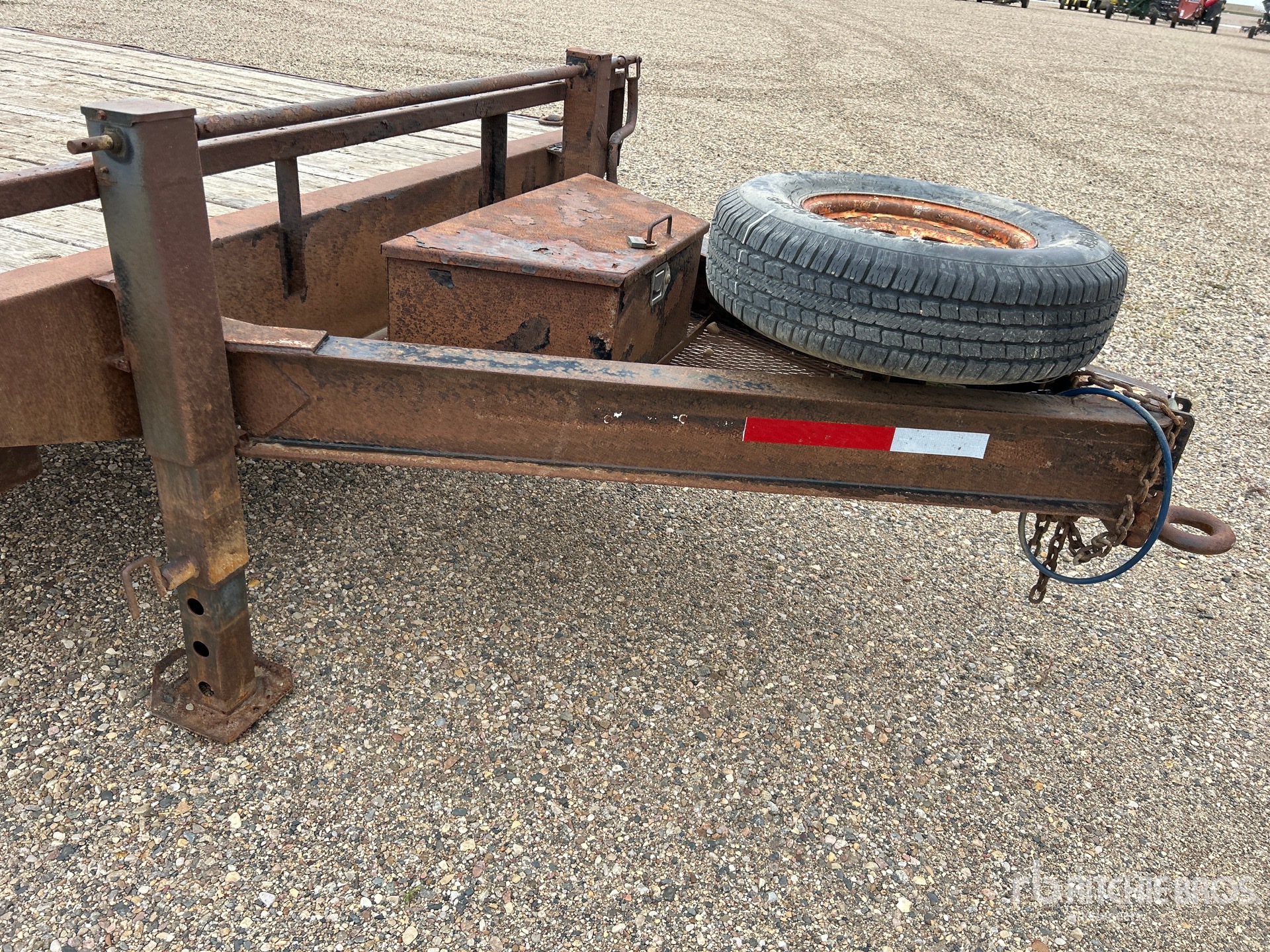 2012 Pj Trailers 25 ft