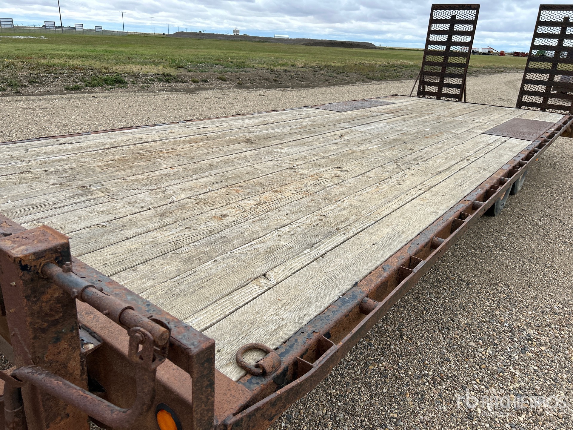 2012 Pj Trailers 25 ft