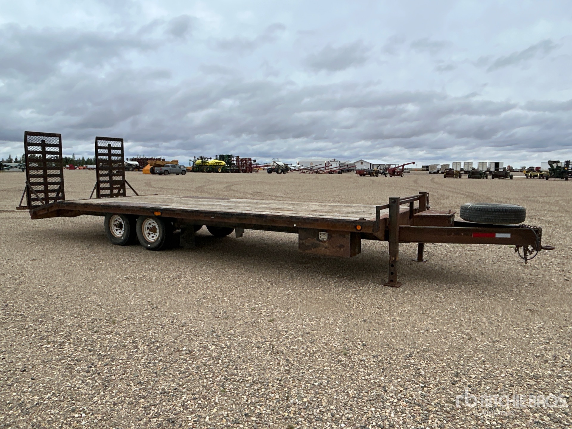 2012 Pj Trailers 25 ft