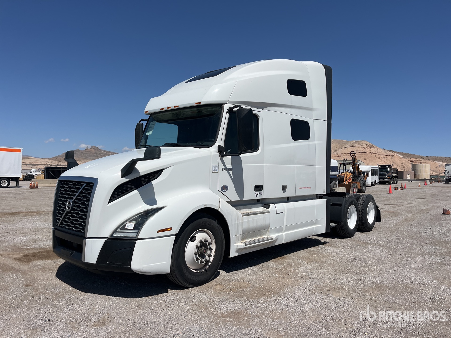 Photo of 2022 Volvo VNL760