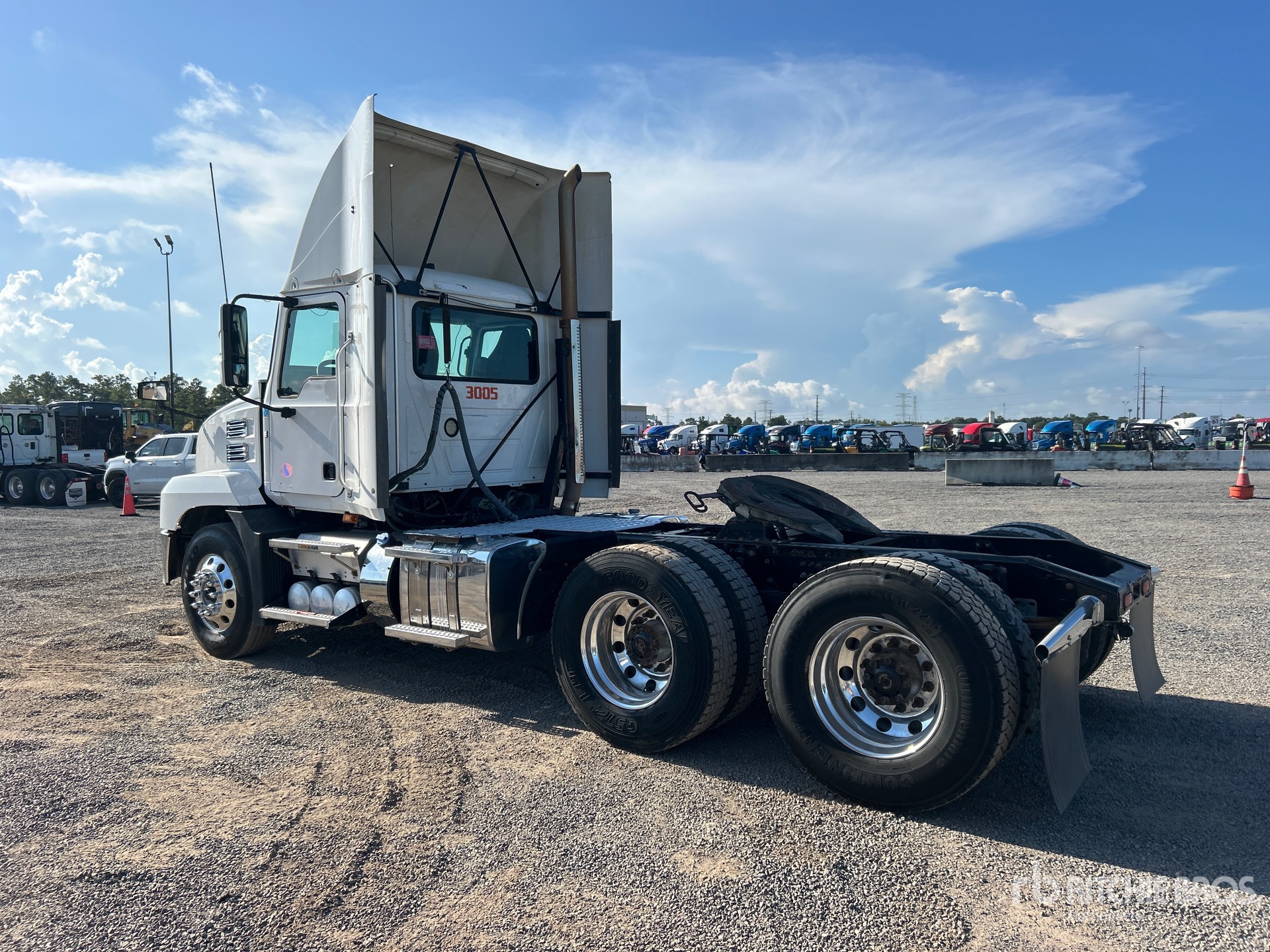 2020 Mack ANTHEM AN64T