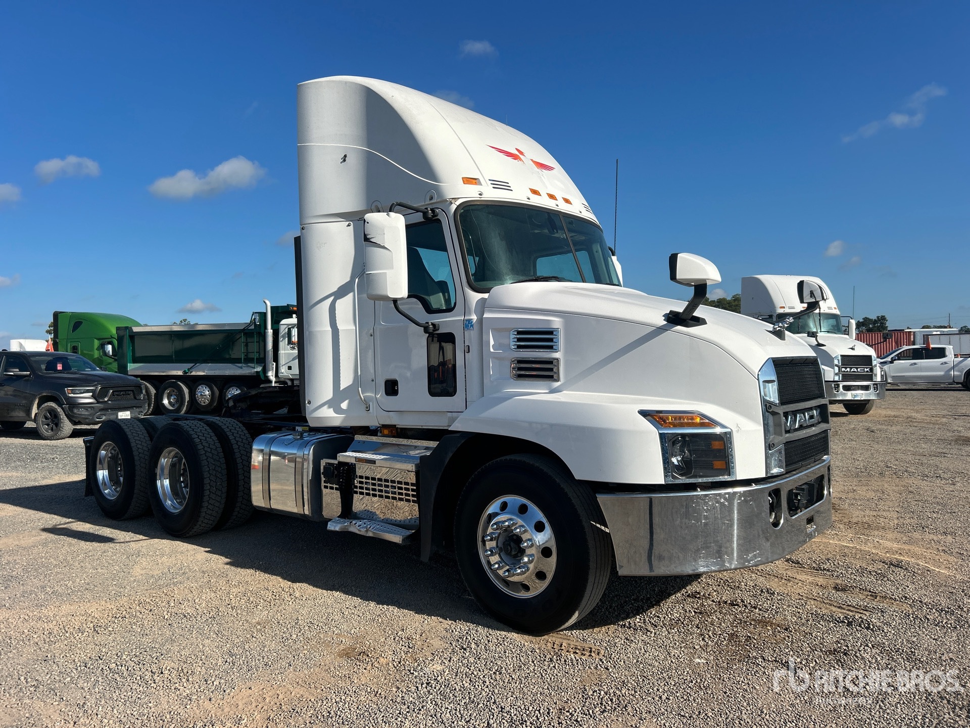 2020 Mack ANTHEM AN64T