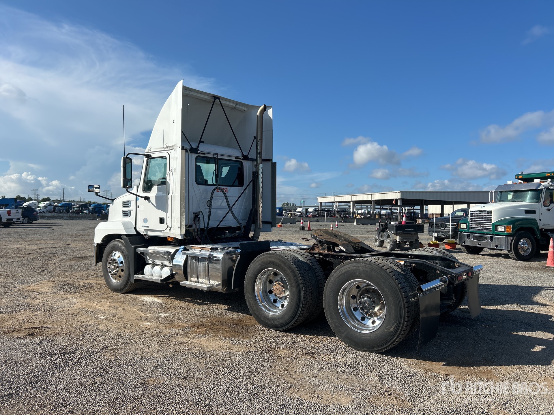 2020 Mack ANTHEM AN64T