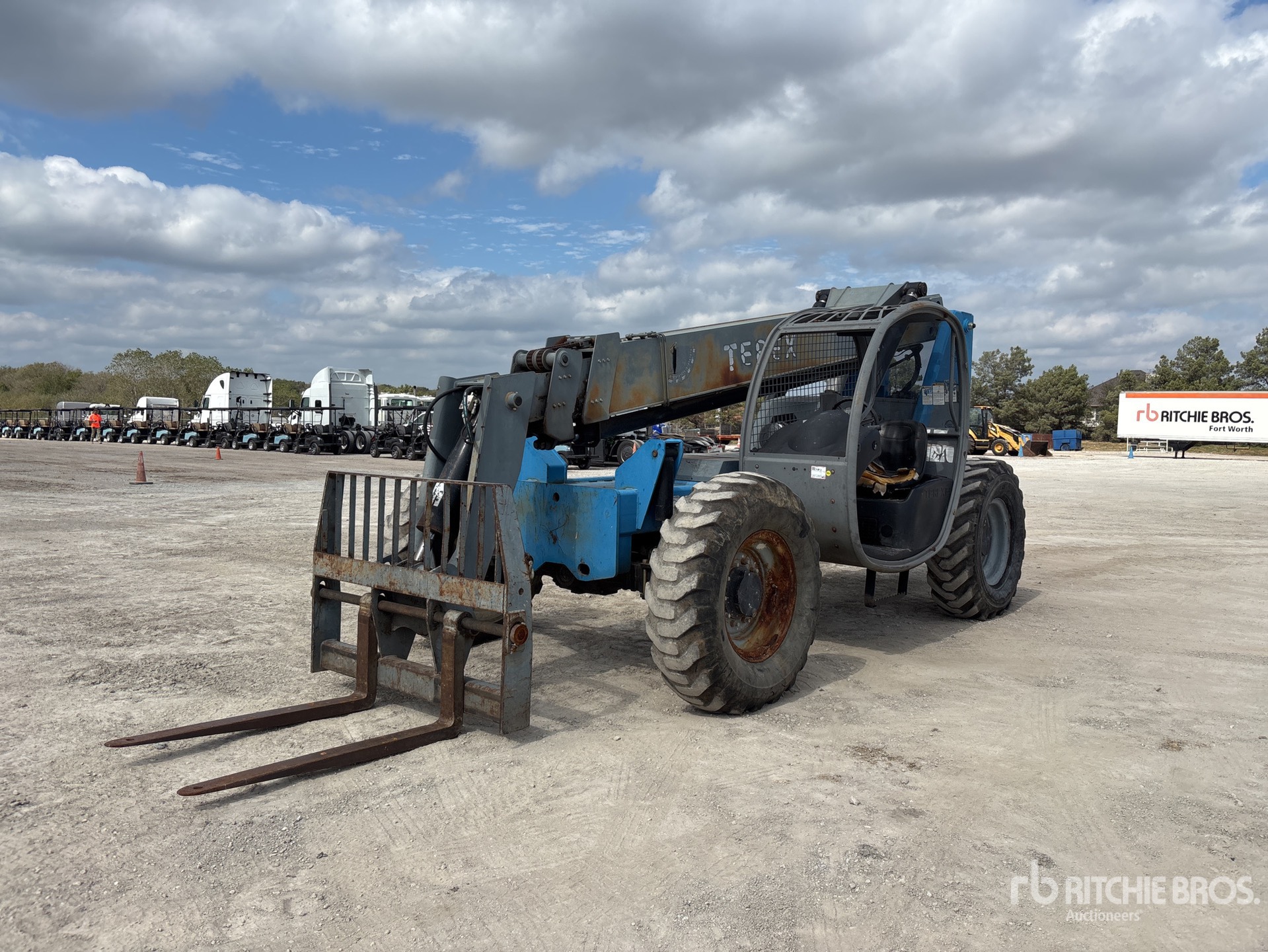 Photo of 2005 Terex TH844C
