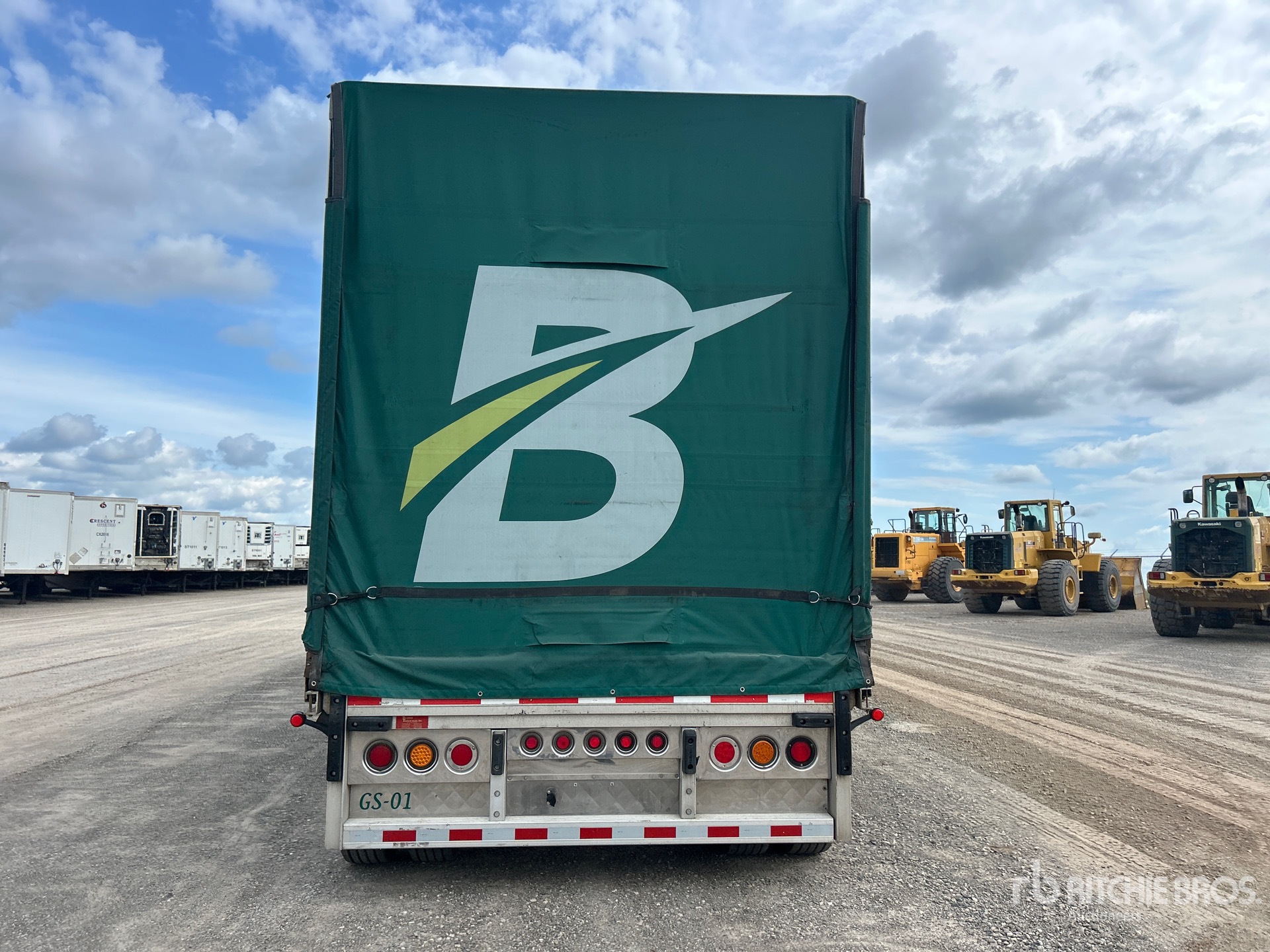 2013 Reitnouer 48 ft T/A Spread Axle Step Deck