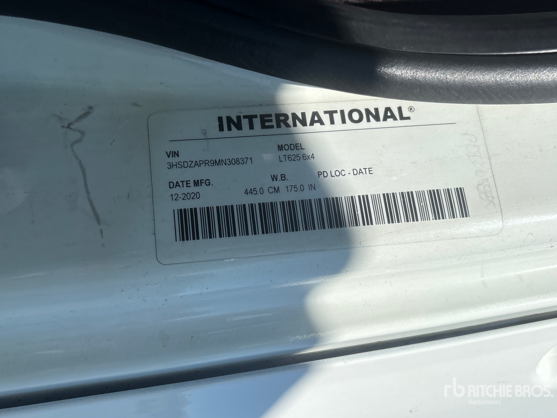 2021 International LT625