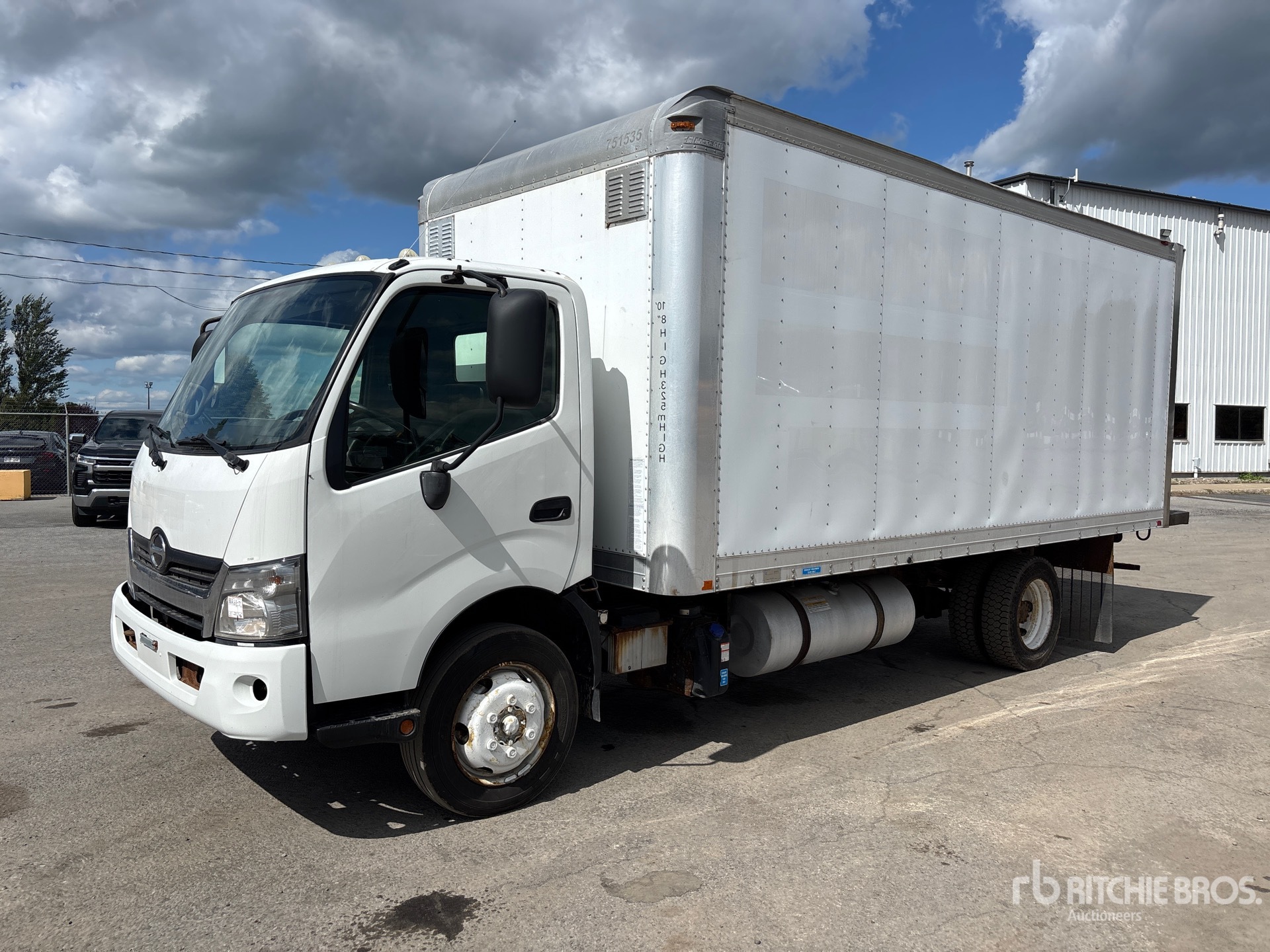 2018 Hino 195