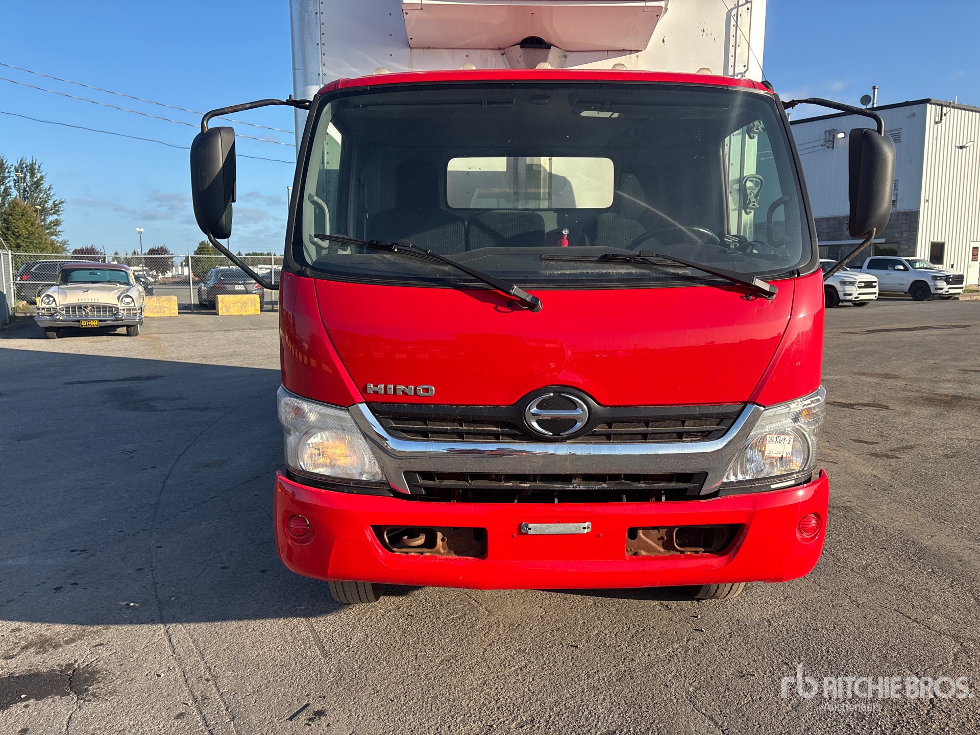 2019 Hino 195