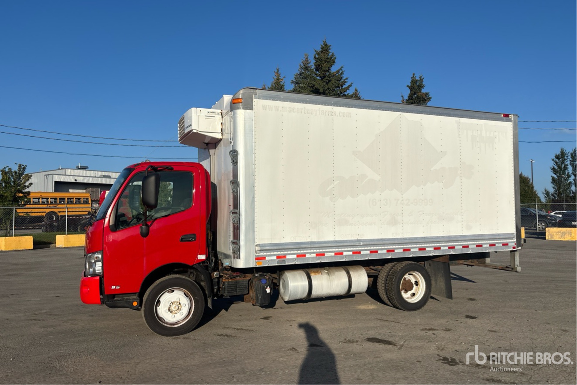 2019 Hino 195