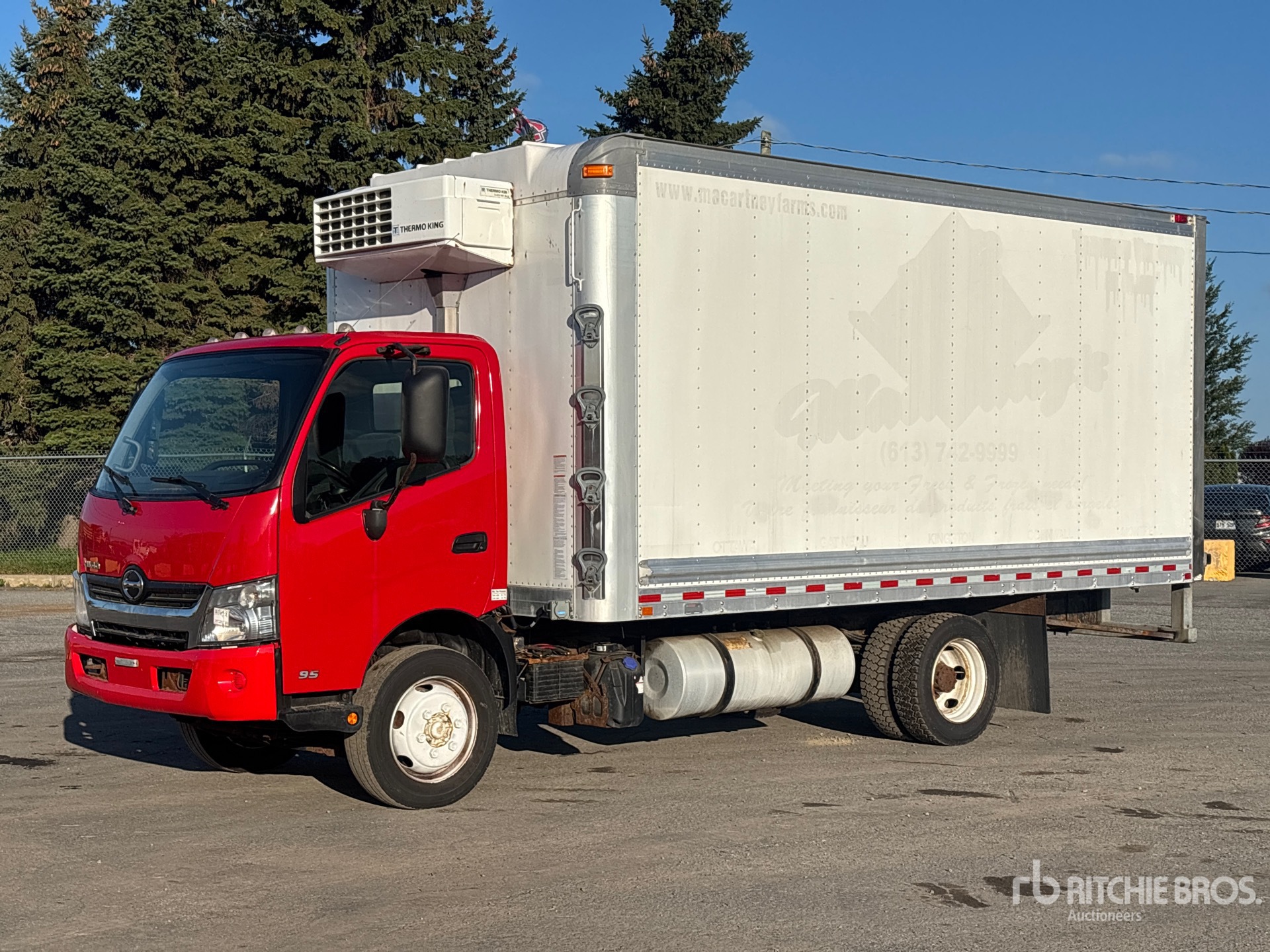 2019 Hino 195