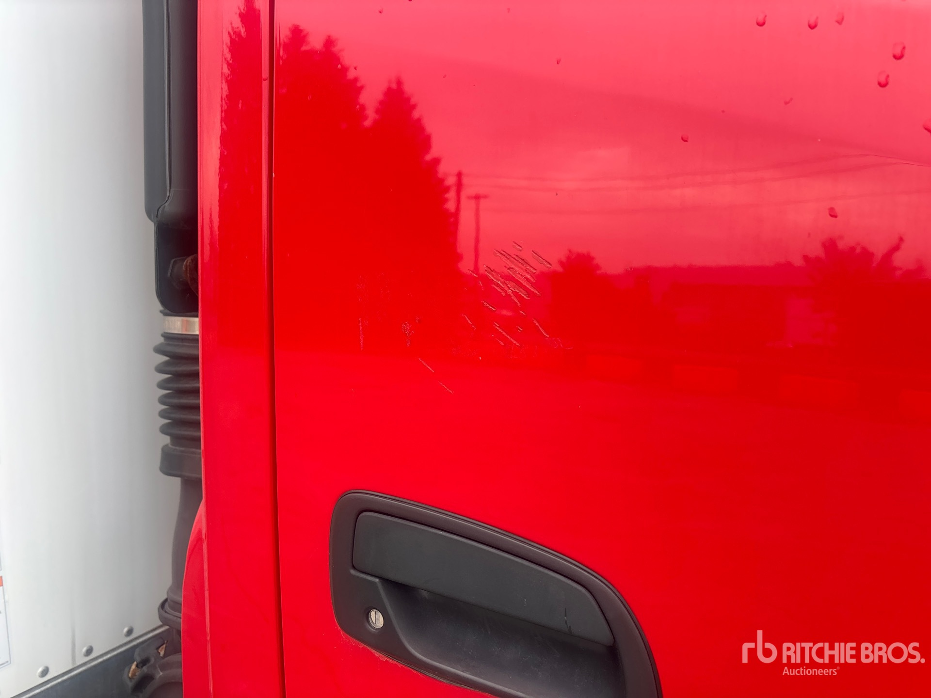 2019 Hino 195