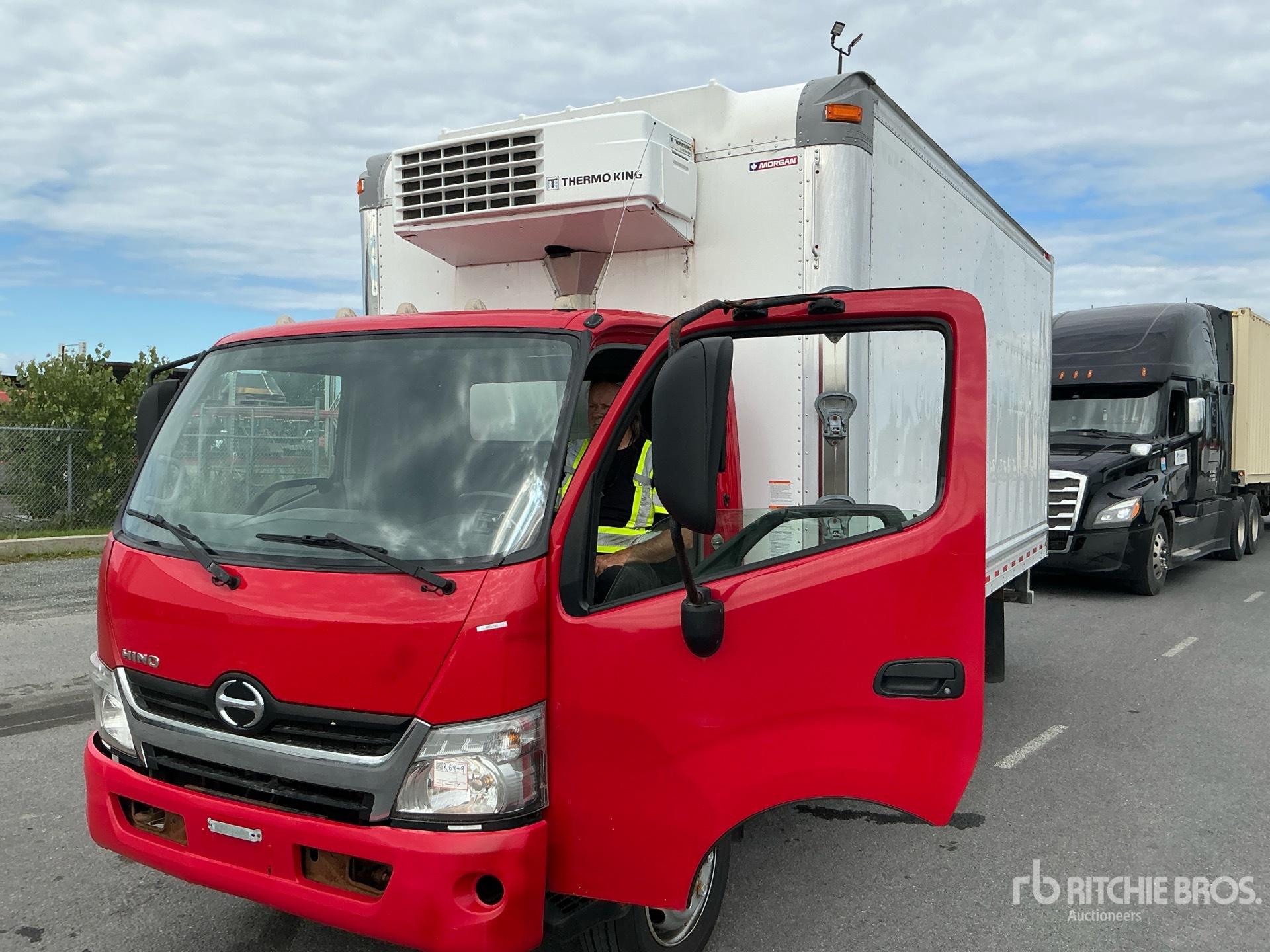 Photo of 2019 Hino 195