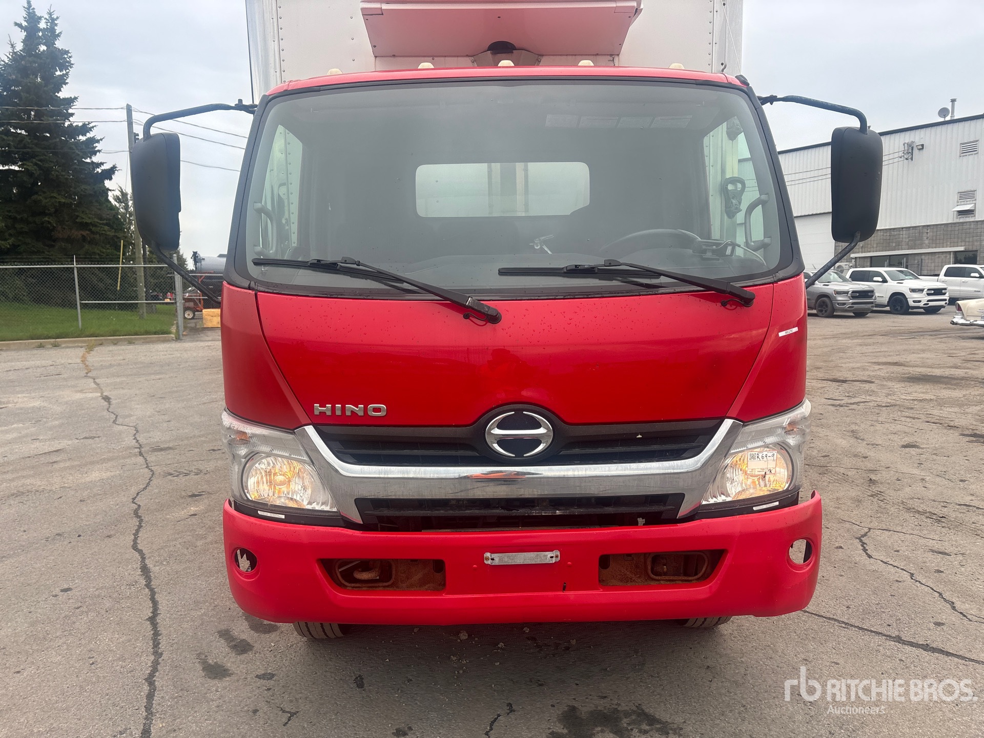 2019 Hino 195