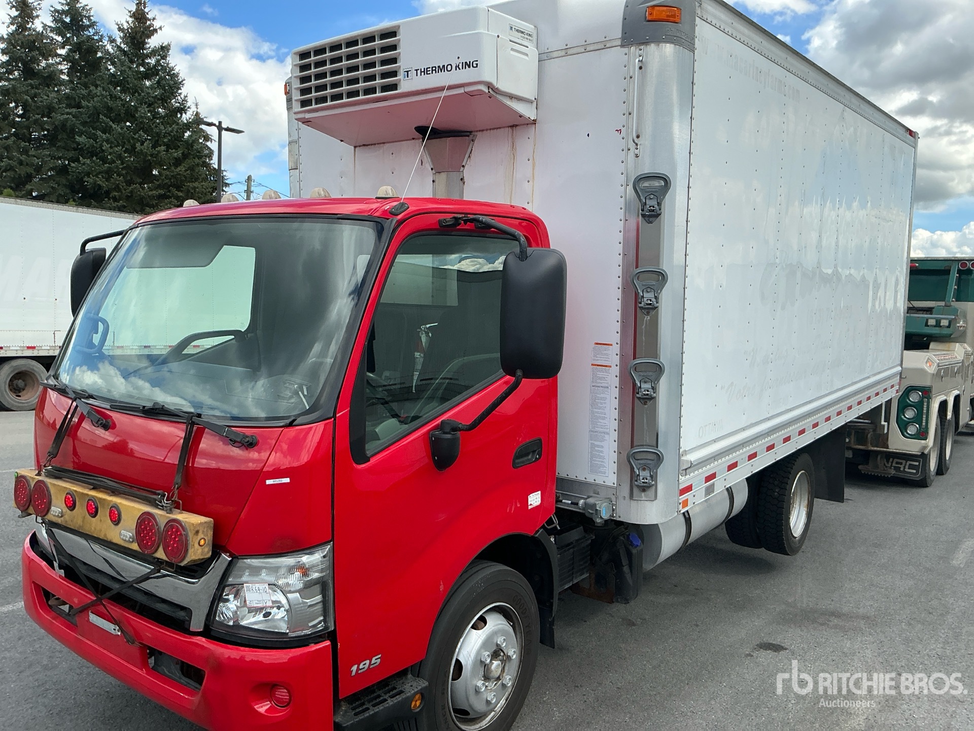 Photo of 2019 Hino 195