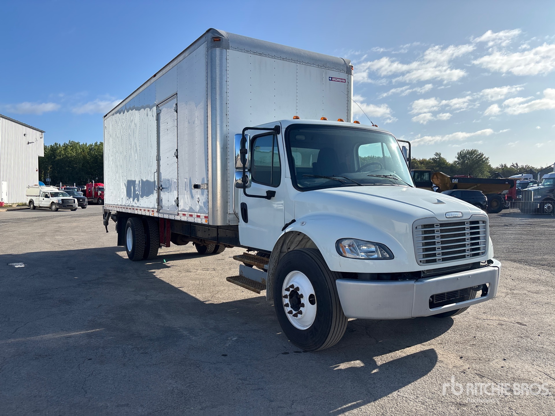 2019 Freightliner M2 106