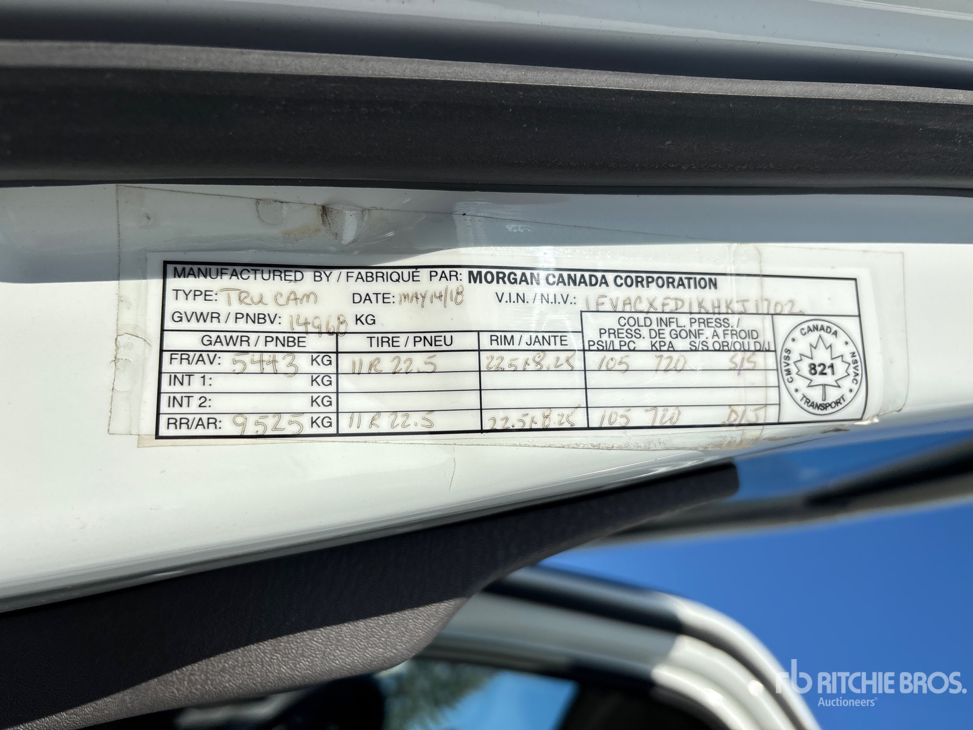 2019 Freightliner M2 106