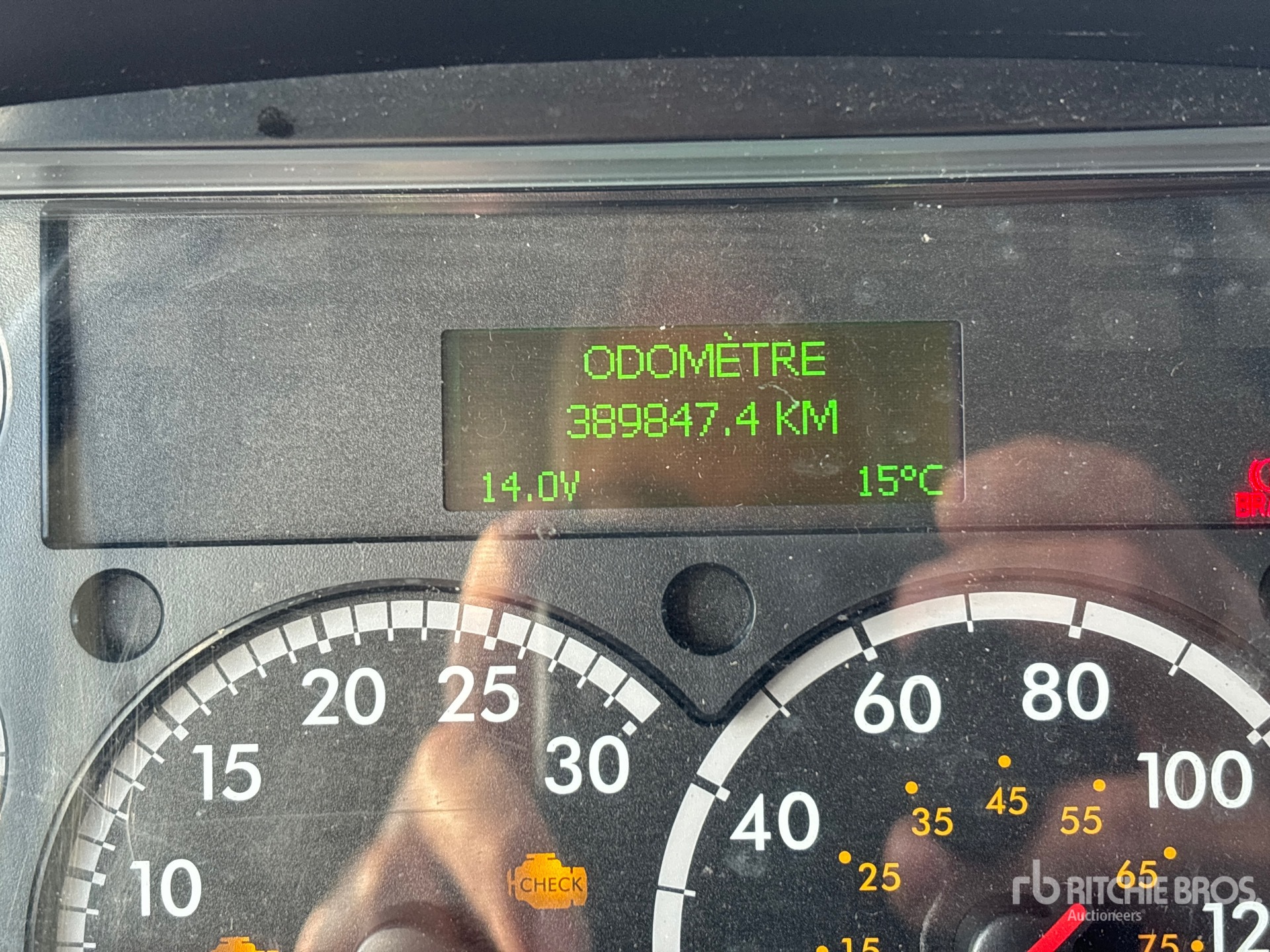 2019 Freightliner M2 106