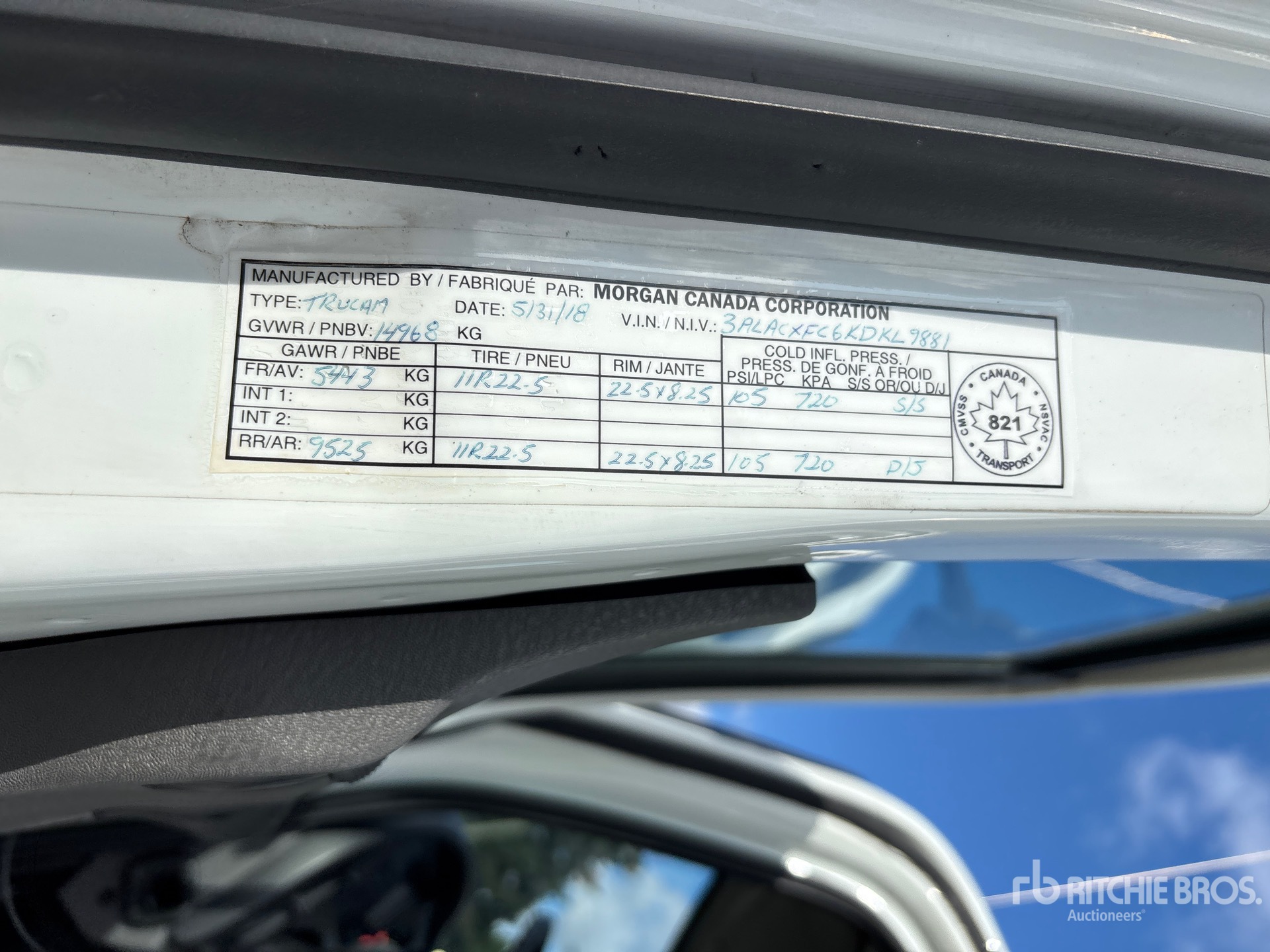 2019 Freightliner M2 106